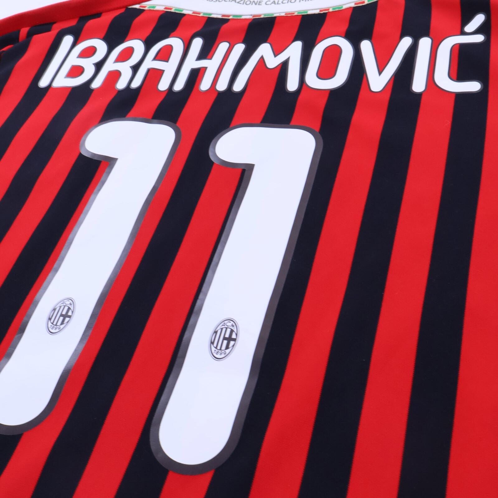 Ac Milan Ibrahimović #11 2011/12 Home Shirt - L