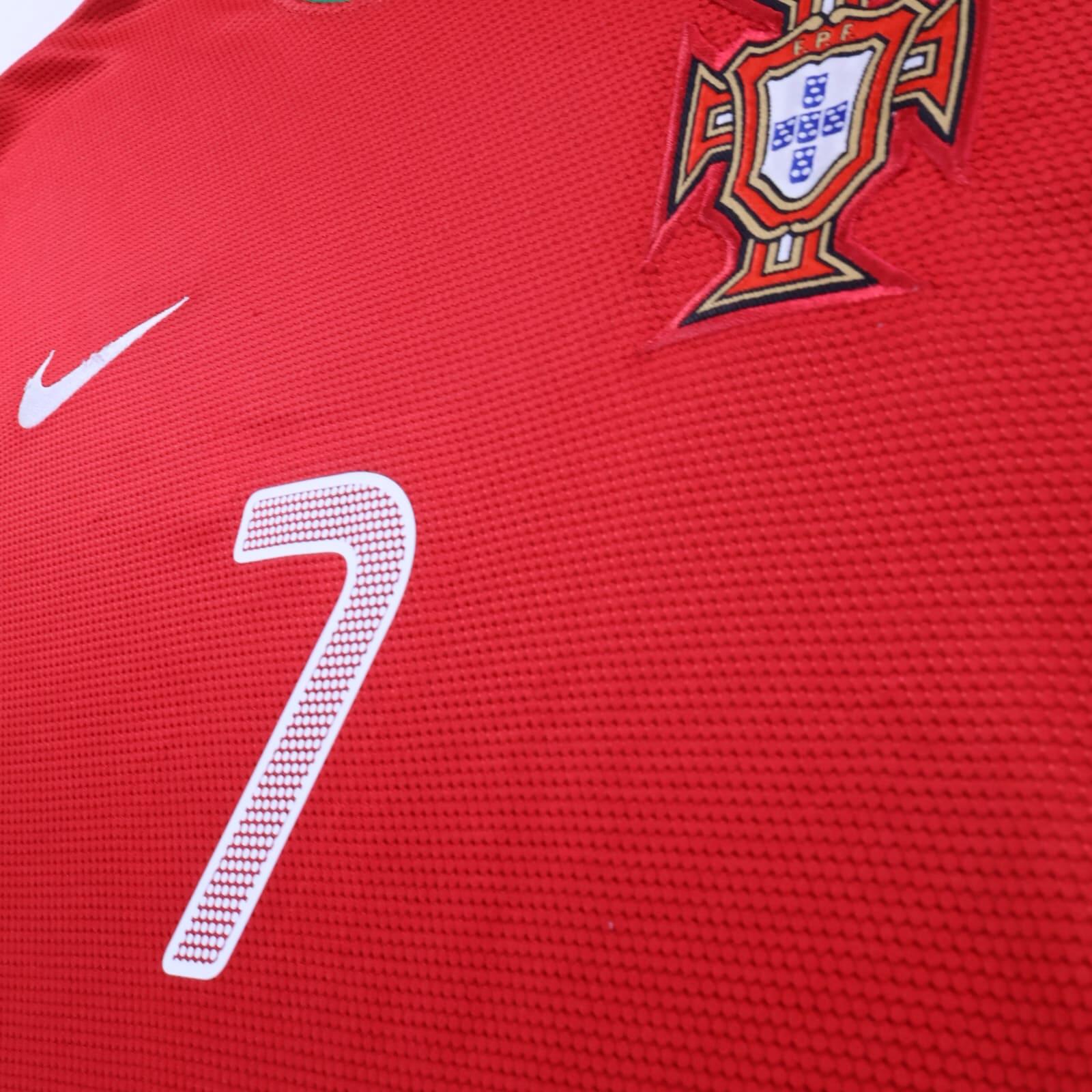 Portugal Ronaldo #7 2012/13 Home Shirt - XL