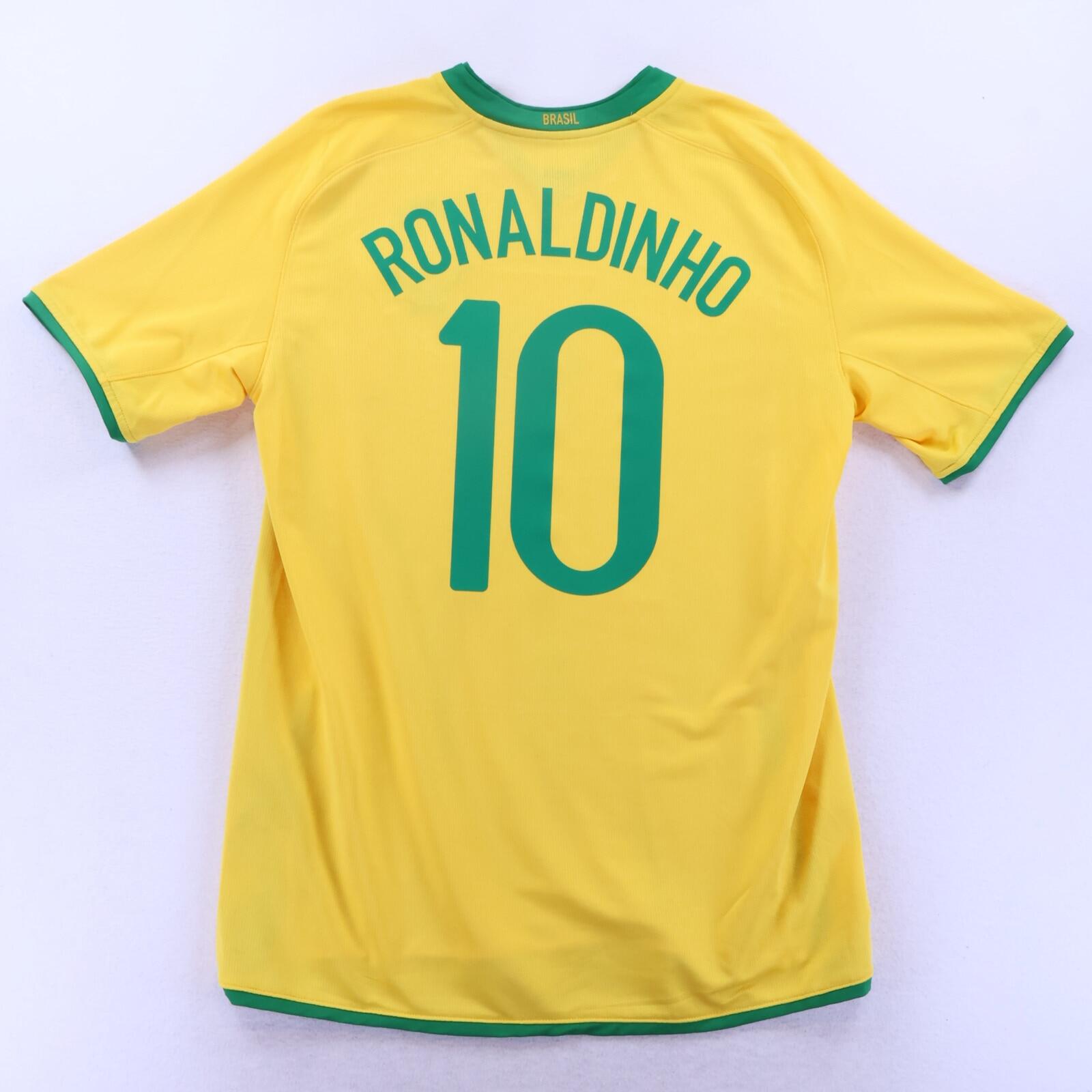 Brazil Ronaldinho #10 2008/10 Home Shirt - L