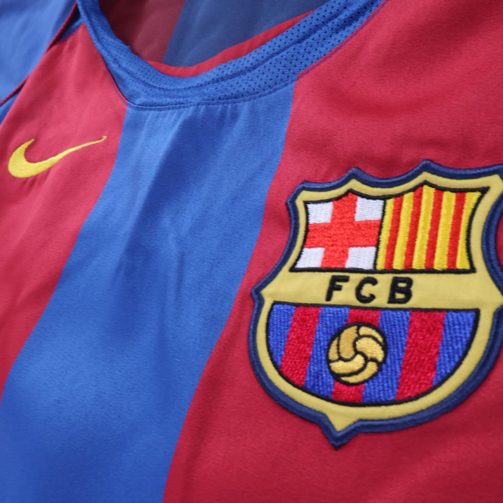 *NWT* Barcelona Messi #30 2004/05 Home Shirt - M