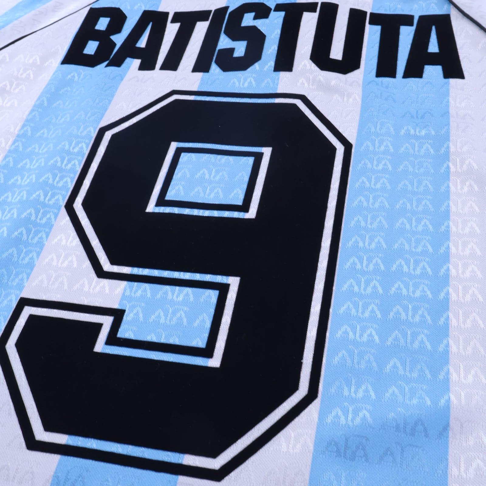 Argentina Batistuta #9 1996/98 Home Shirt - L