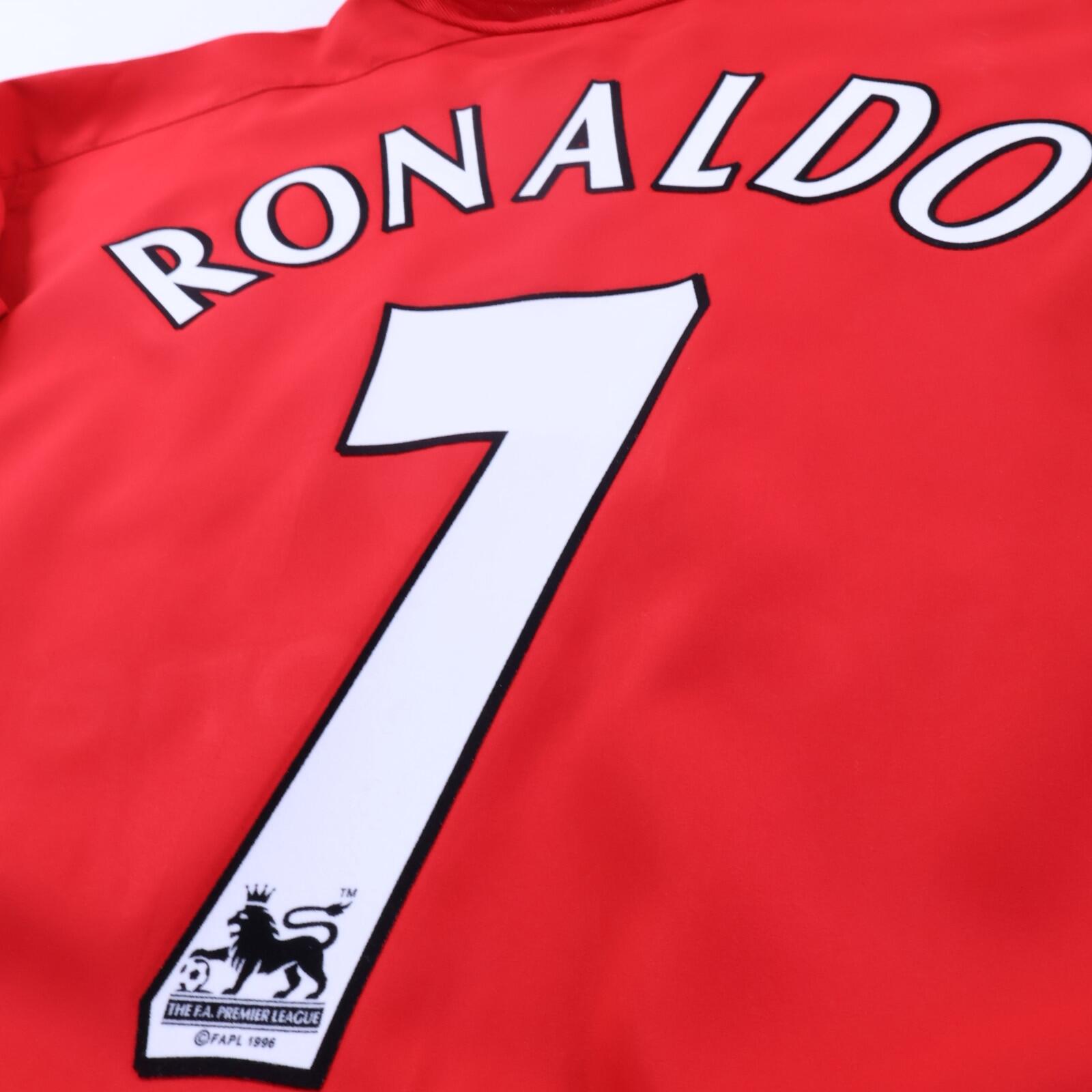 Manchester United Ronaldo #7 2002/04 Home Shirt - Long Sleeve - L