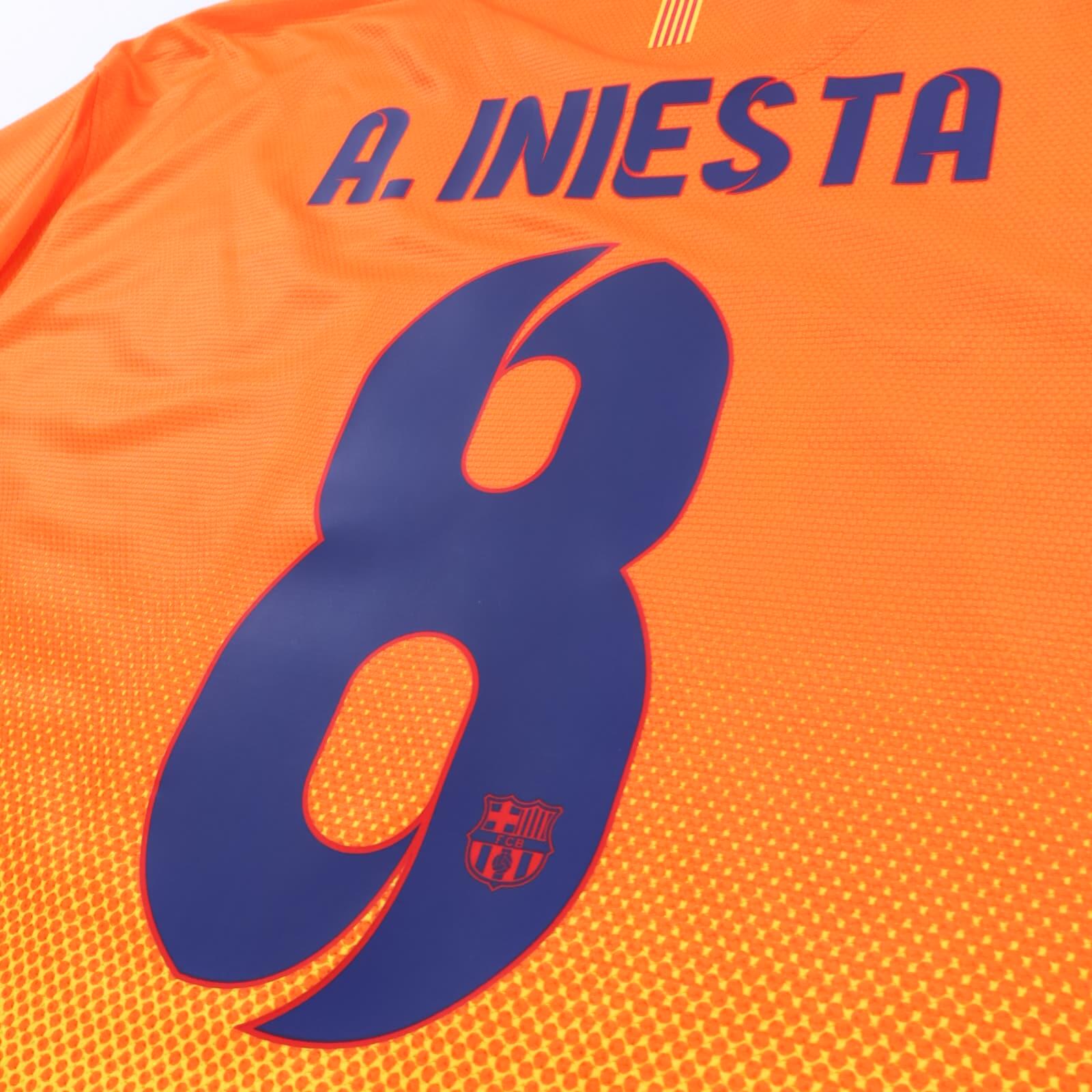 *NWT* Barcelona A. Iniesta #8 2011/12 Away Shirt - XL