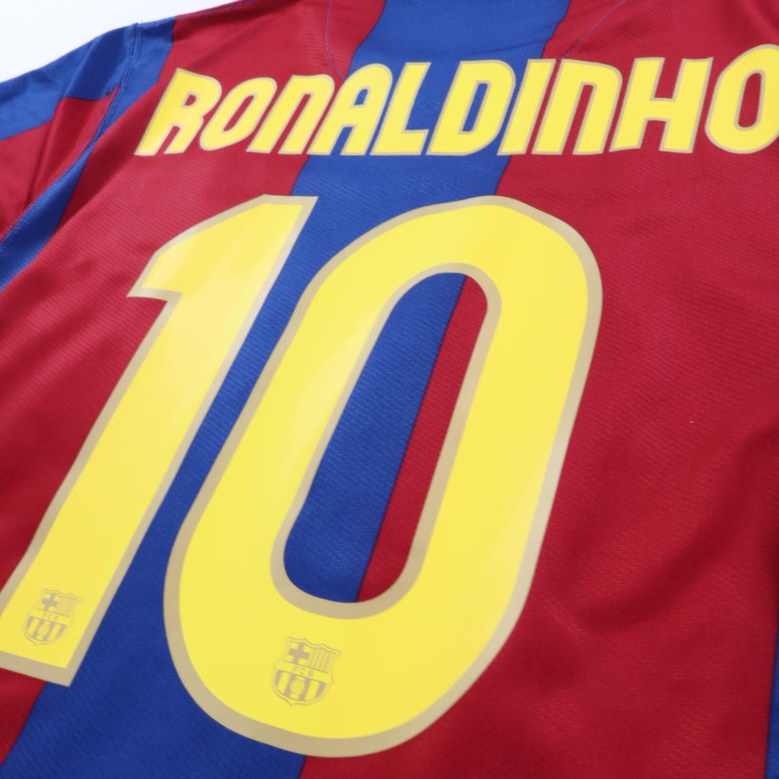 Barcelona Ronaldinho #10 2007/08 Home Shirt - M