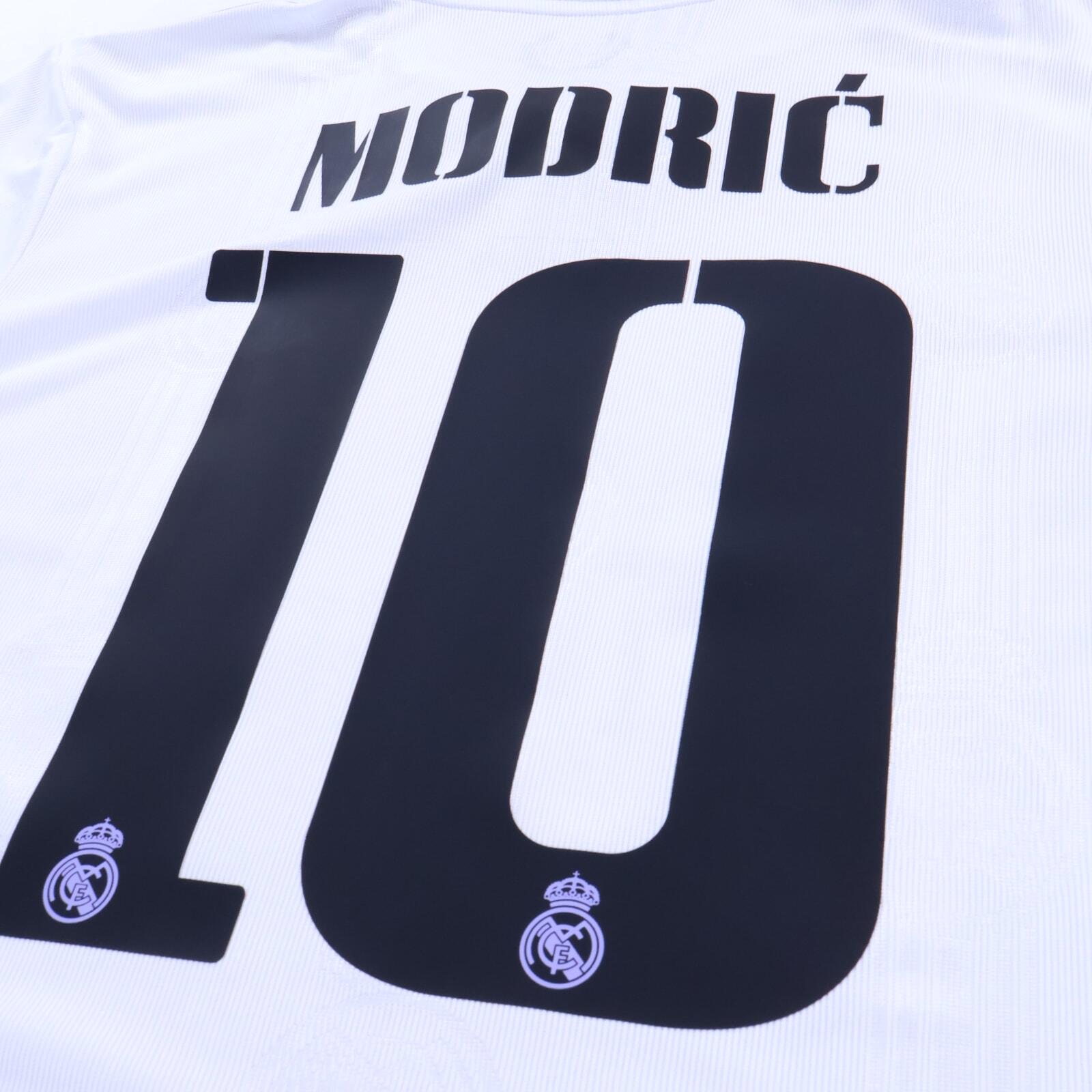 Real Madrid Modrić #10 2022/23 Home Shirt - Player Issue - M