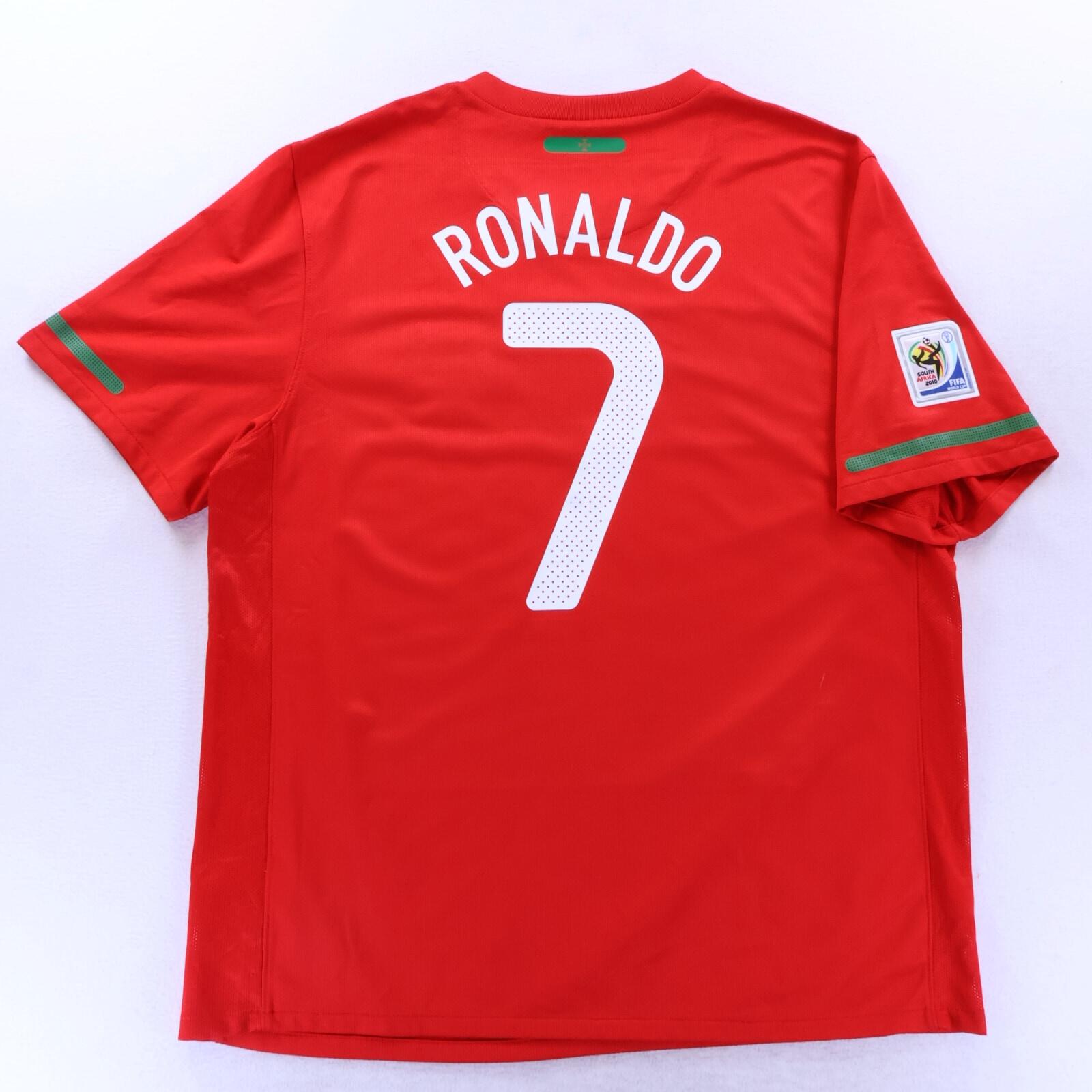 *MINT* Portugal Ronaldo #7 2010/11 Home Shirt - XL