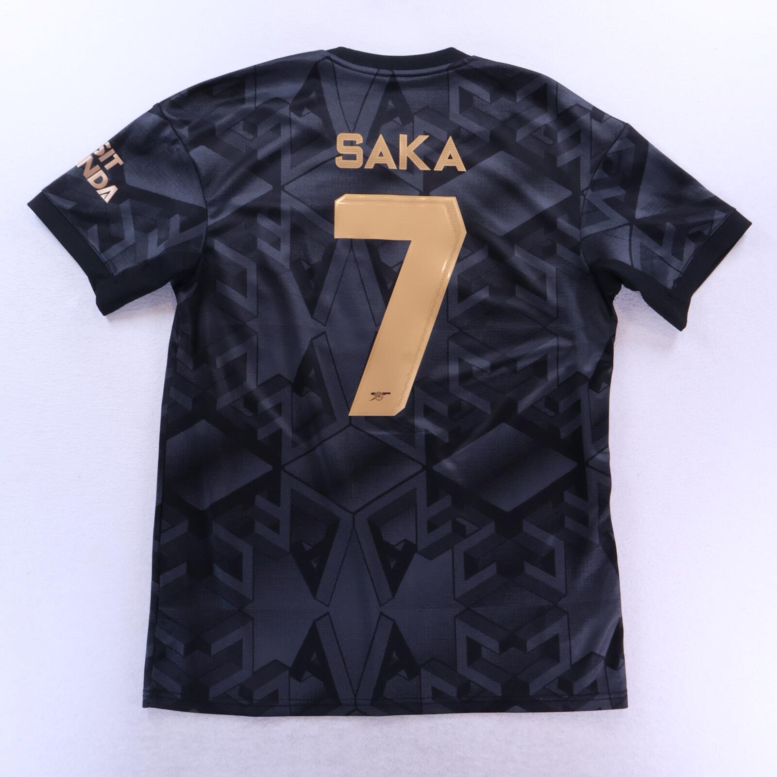 Arsenal Saka #7 2022/23 Away Shirt - M
