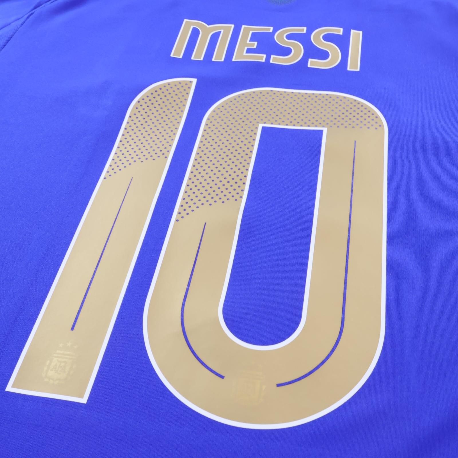 *NWT* Argentina Messi #10 2024/25 Away Shirt - L