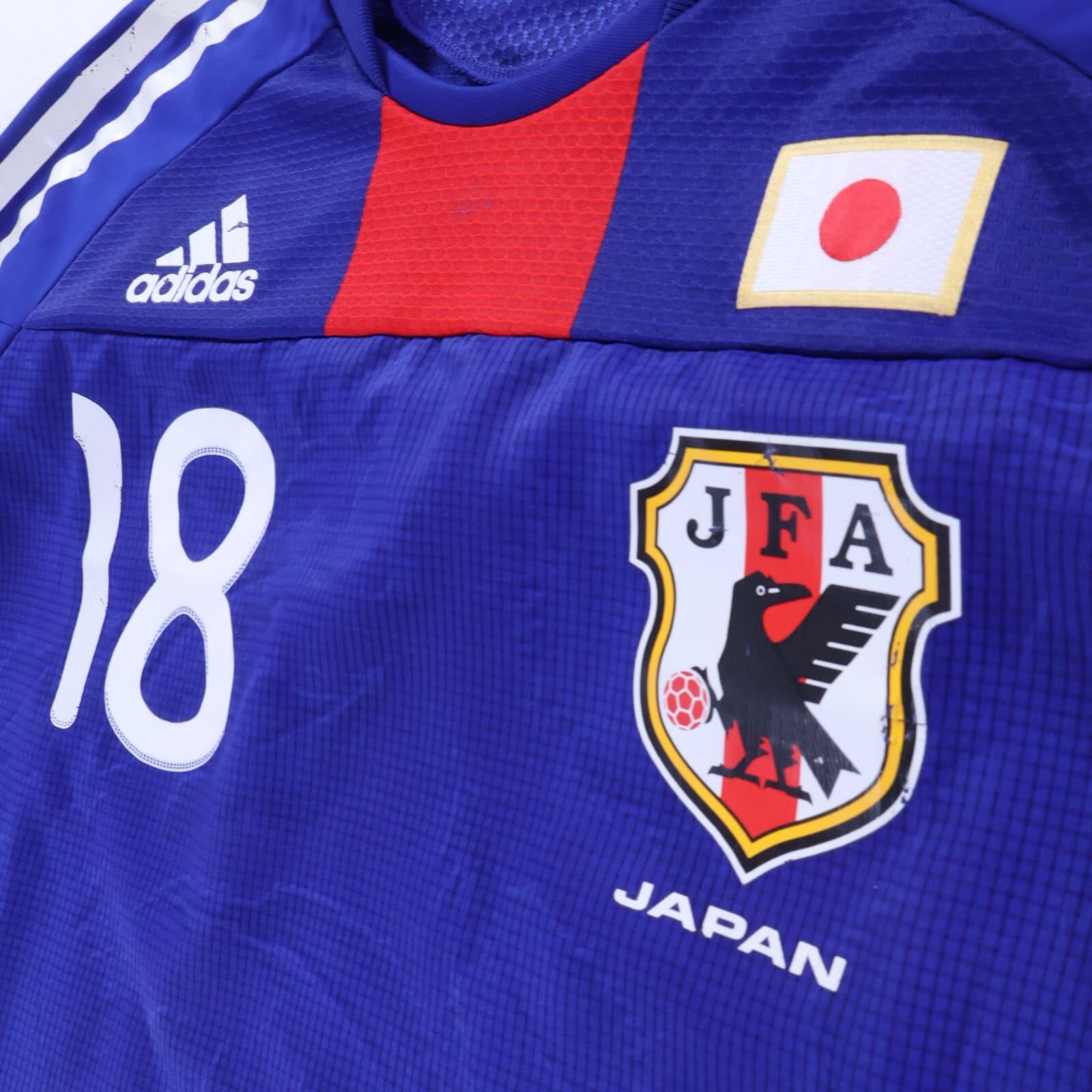 Japan Honda #18 2010/12 Home Shirt - Player Issue - M