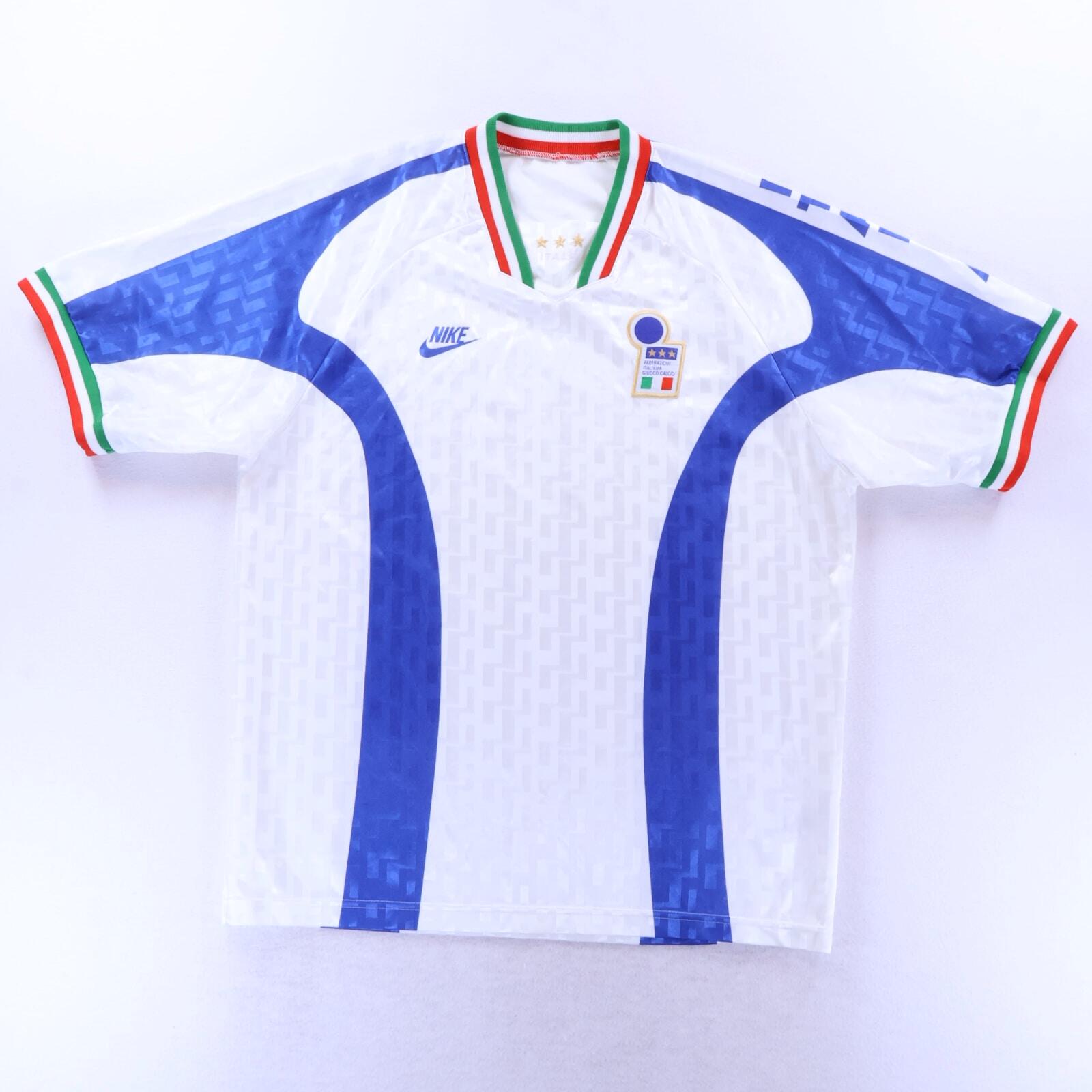 Italy 1996/97 Training Shirt - XL