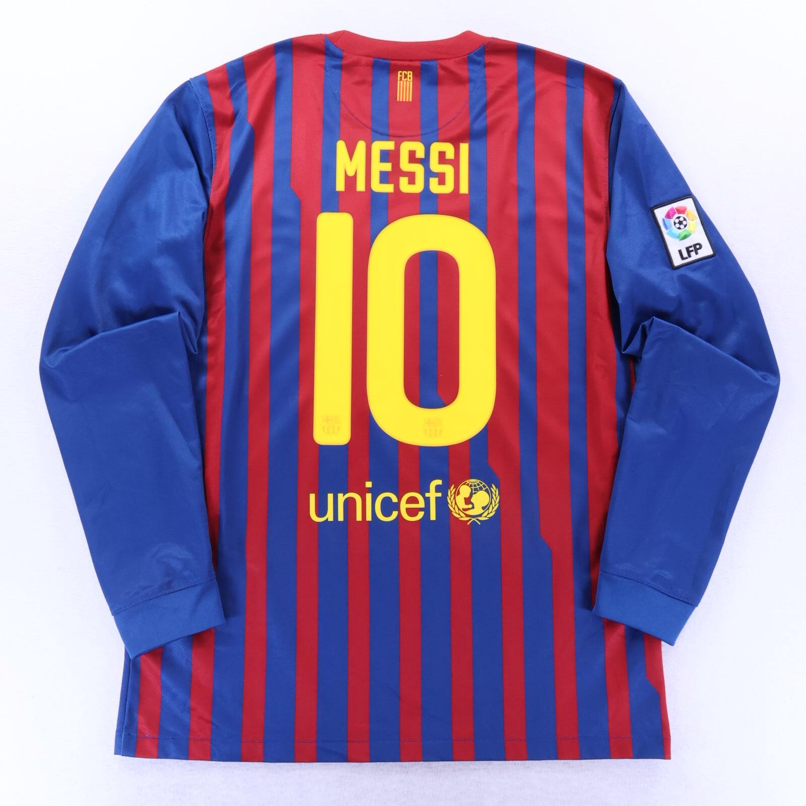 *MINT* Barcelona Messi 2011/12 Home Shirt - Long Sleeve - L