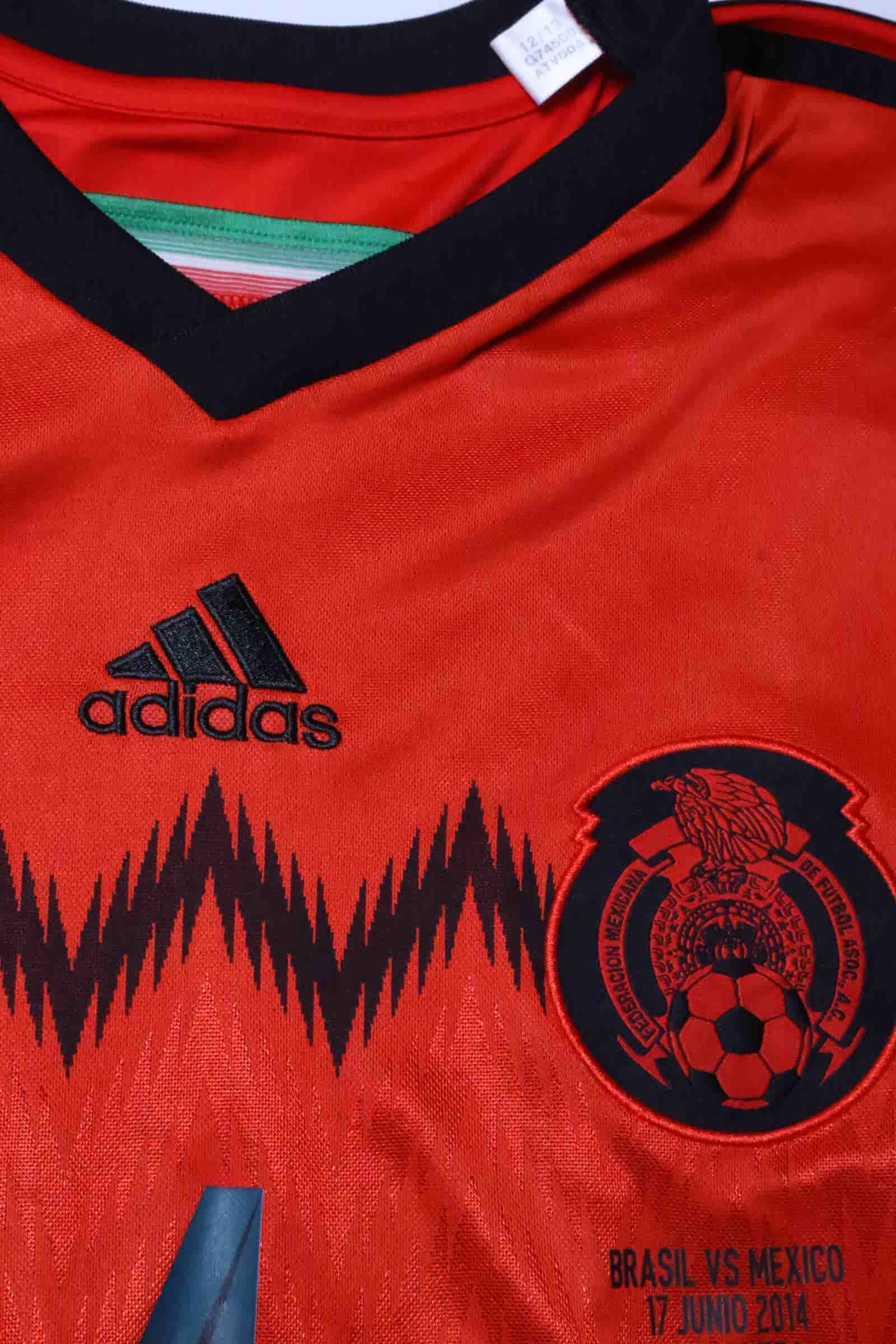 Mexico 2014/ R. Marquez #4 World Cup Away Shirt - L- TAGS