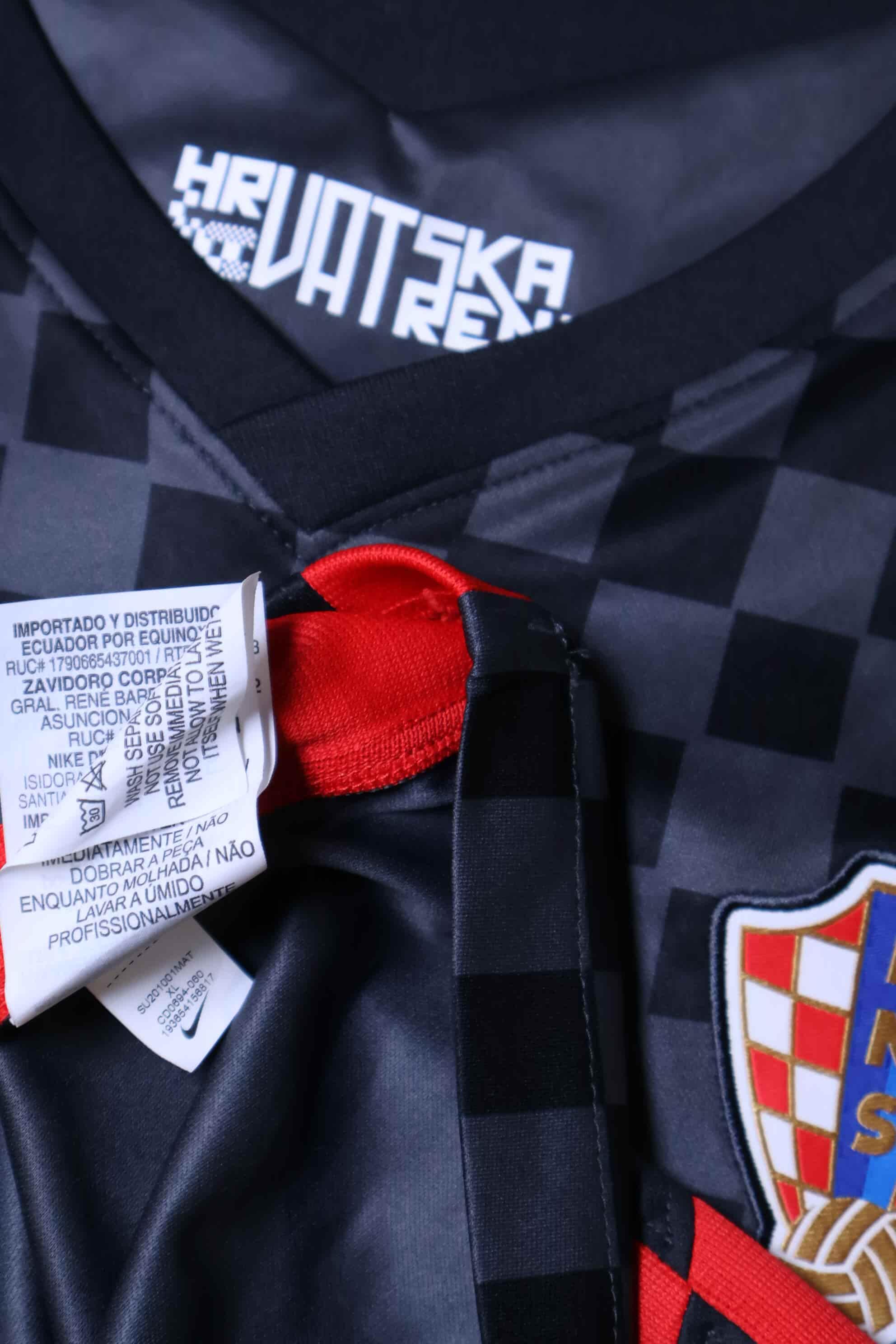 Croatia Modrić #10 2020/21 Away Shirt - XL- TAGS