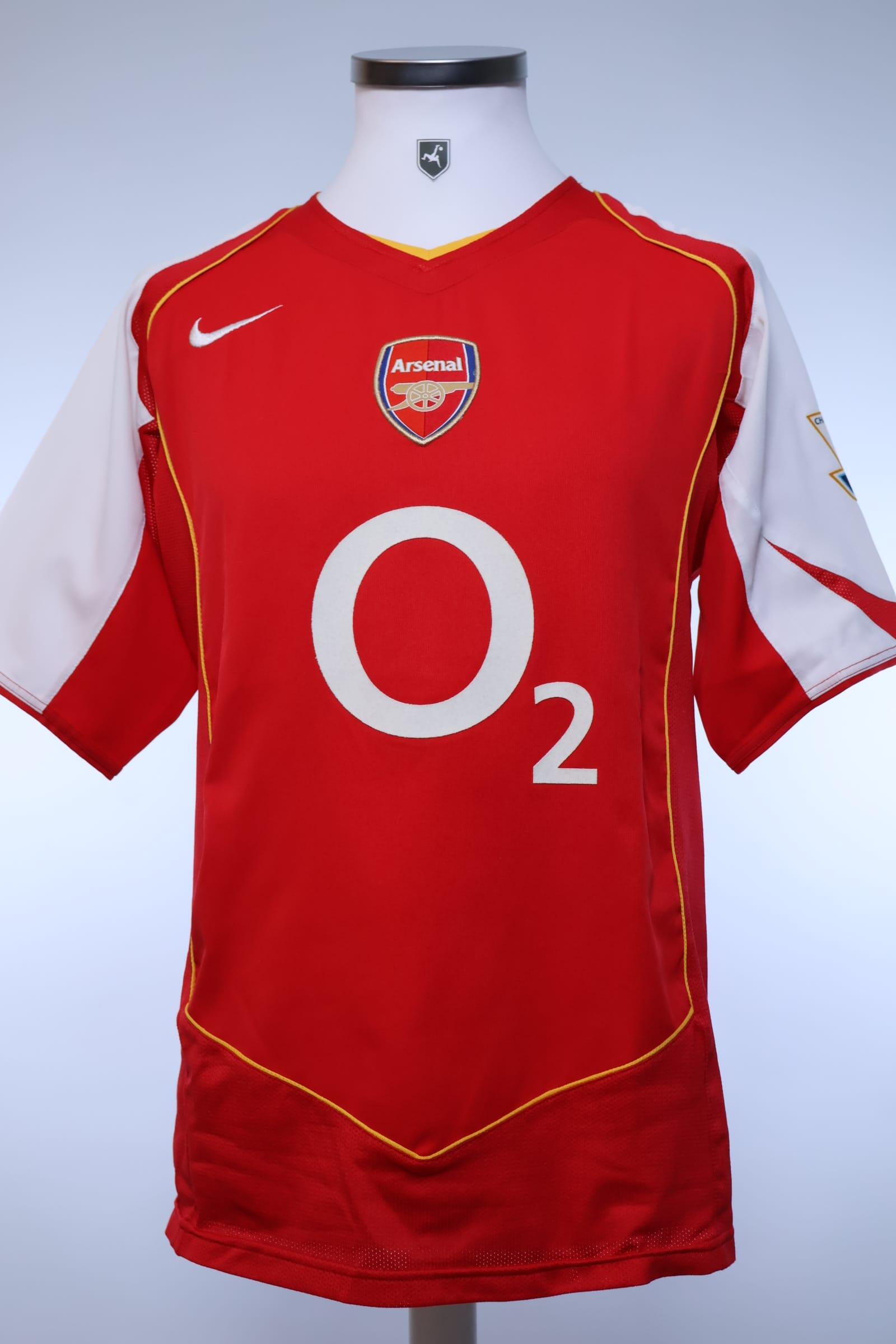 Arsenal Reyes #9 2004/05 Home Shirt - M- BACK
