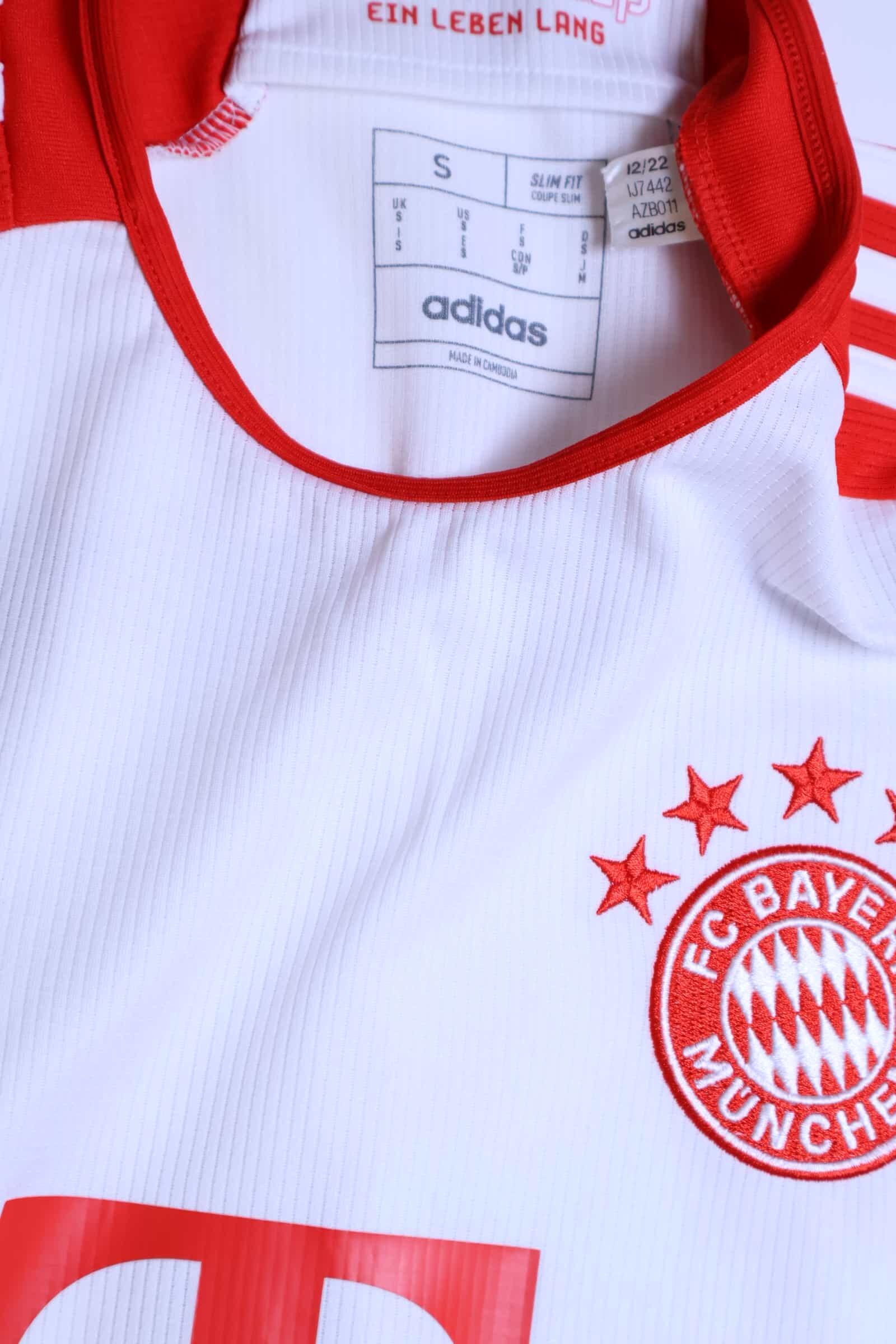 Bayern Munich 2023/24 Away Shirt - S- TAGS