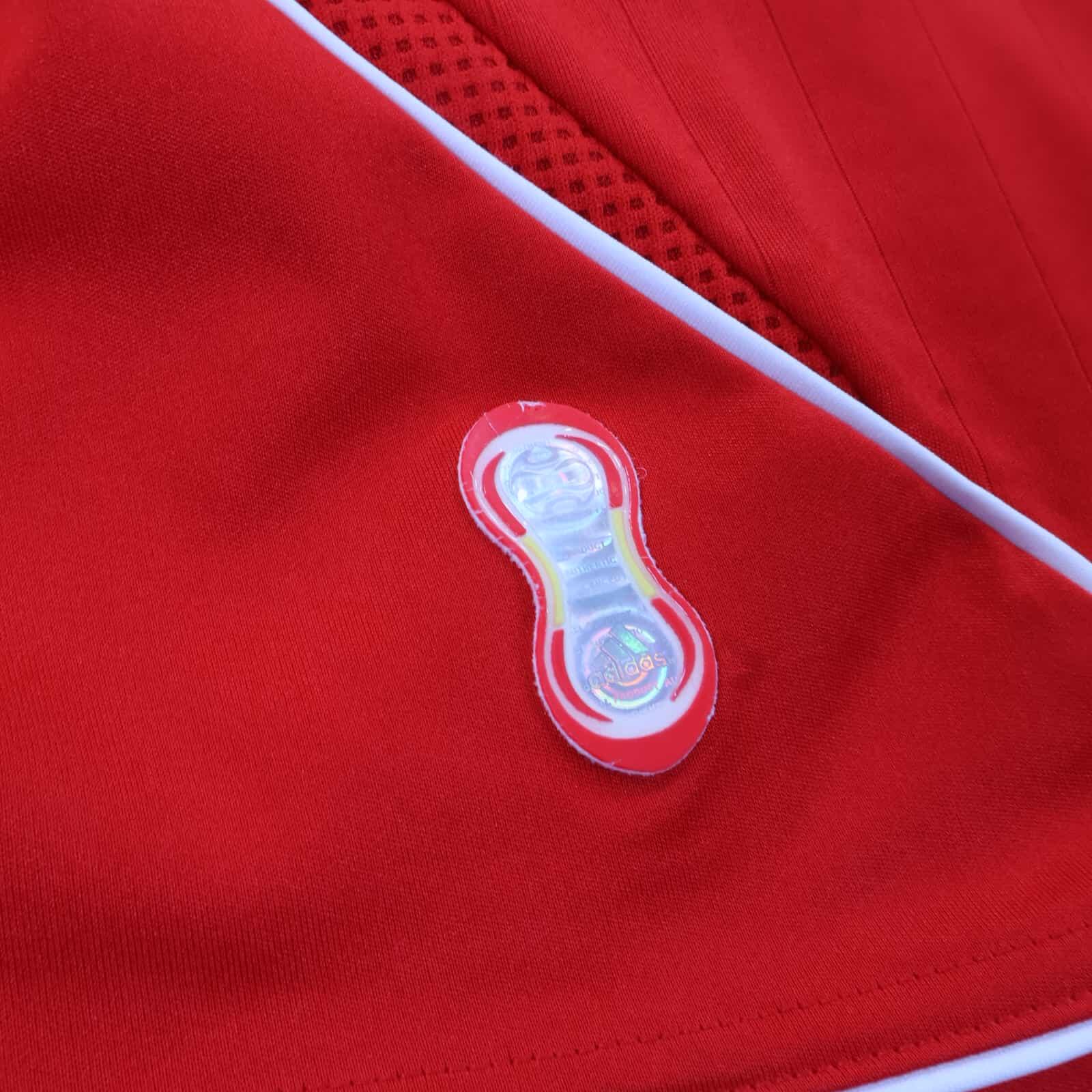 Liverpool F.C 2006/08 Home Shirt - XL