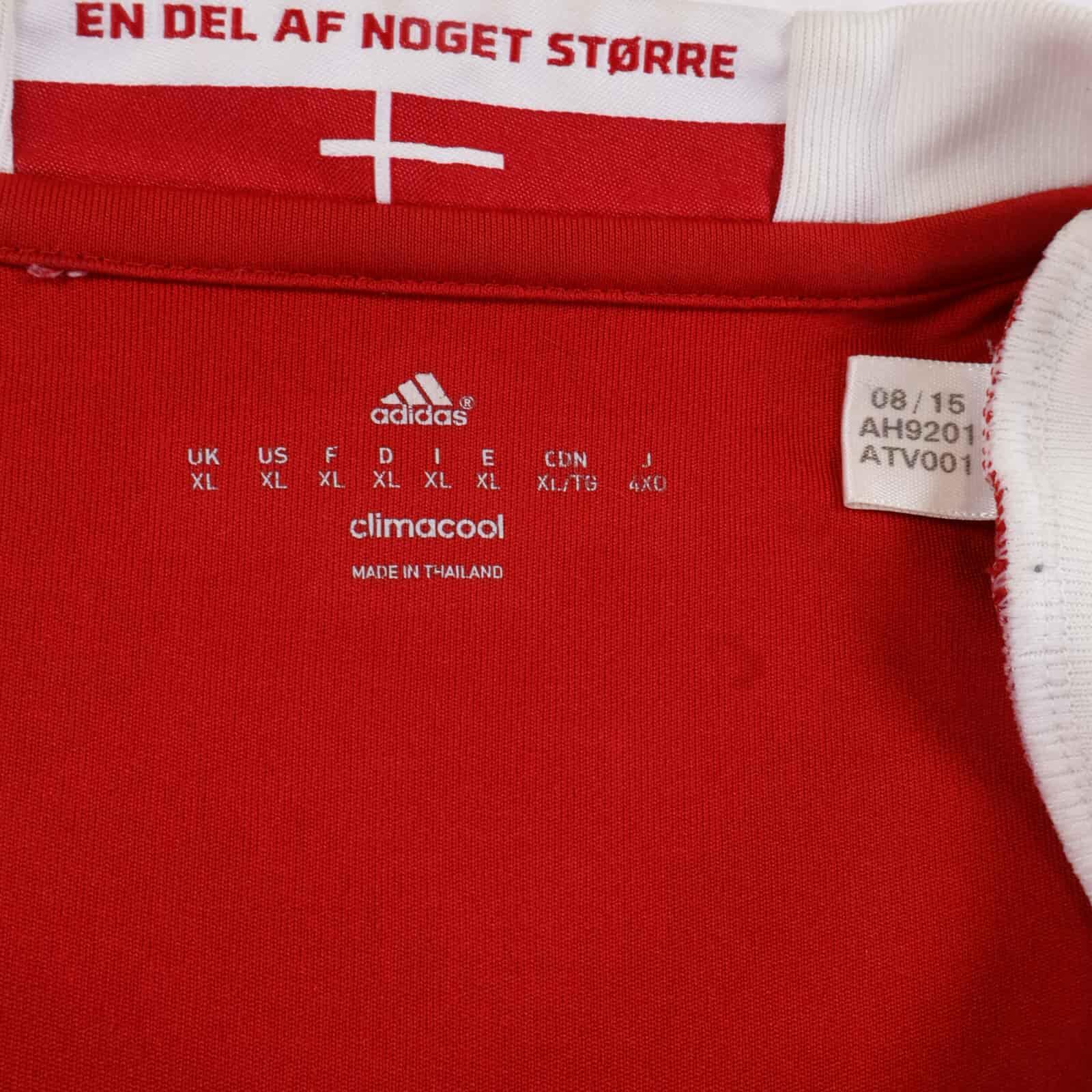Denmark 2016/17 Home Shirt - XL