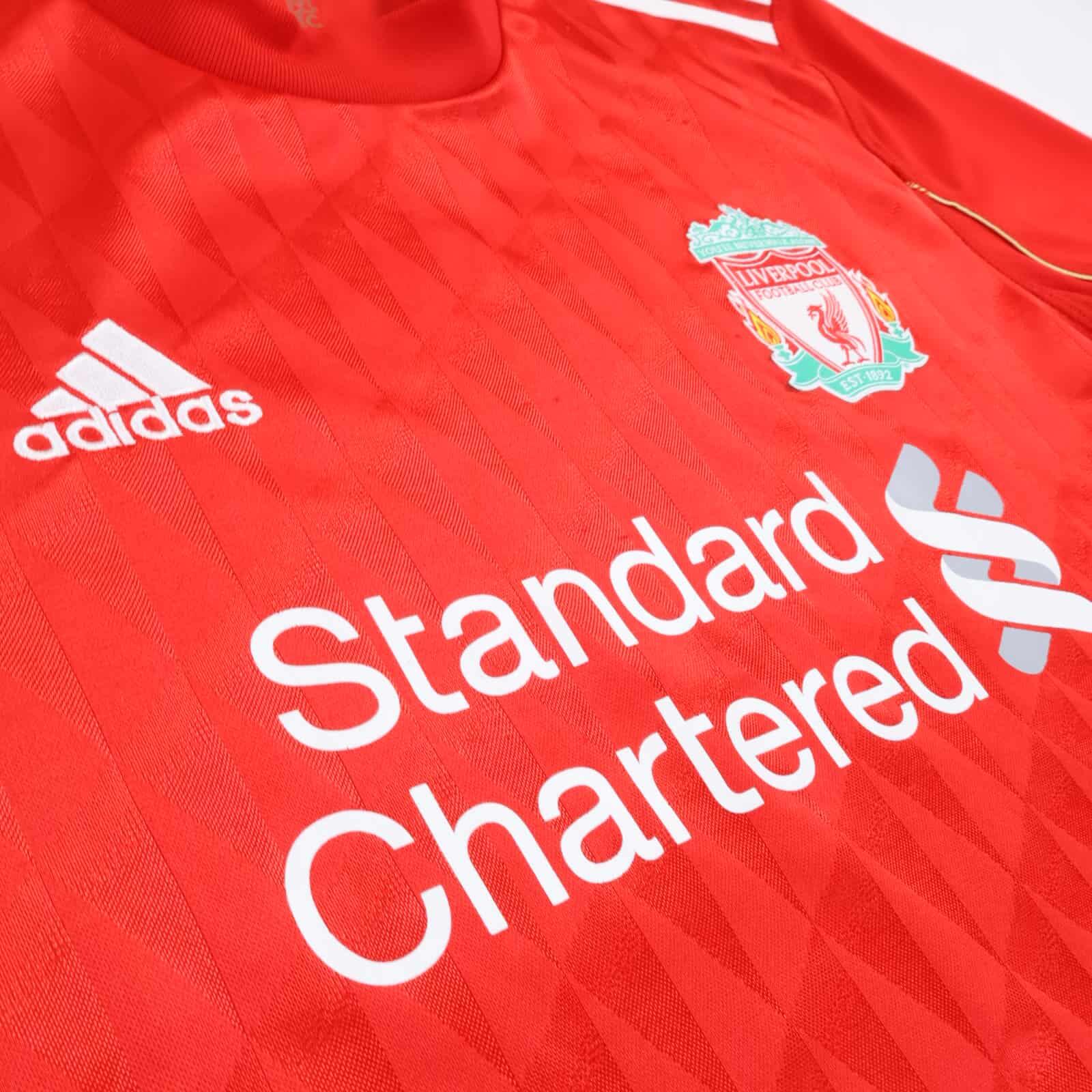 Liverpool F.C 2010/11 Home Shirt - M- BACK