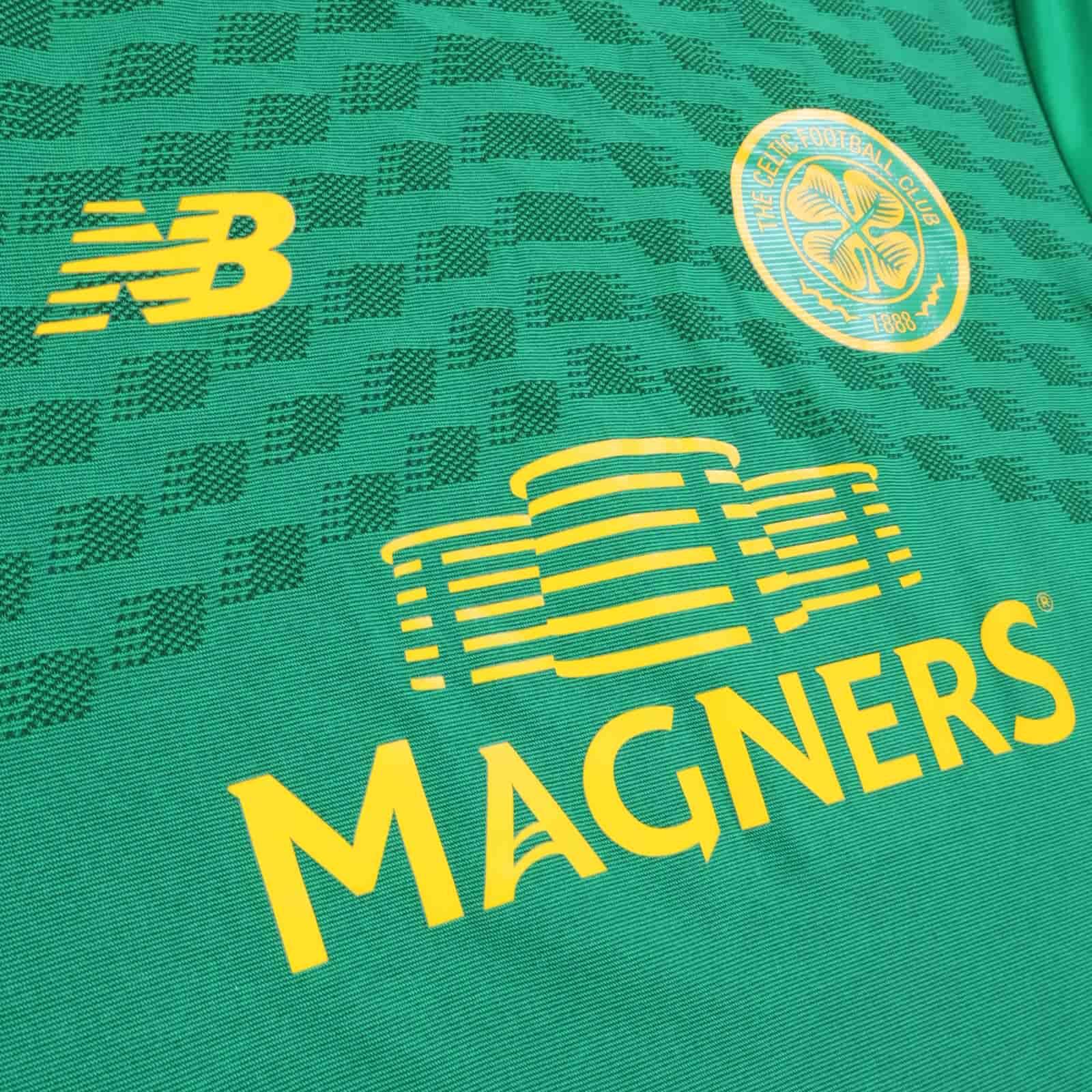 Celtic F.C 2019/20 Training Shirt - M- BACK