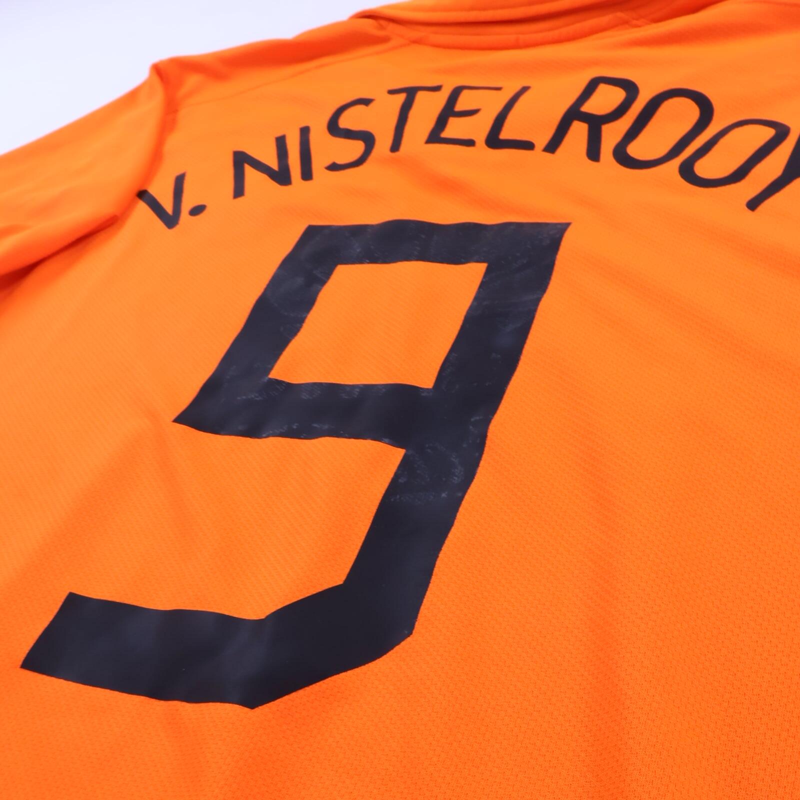Netherlands V.Nistelrooy #9 2006/08 Home Shirt - L