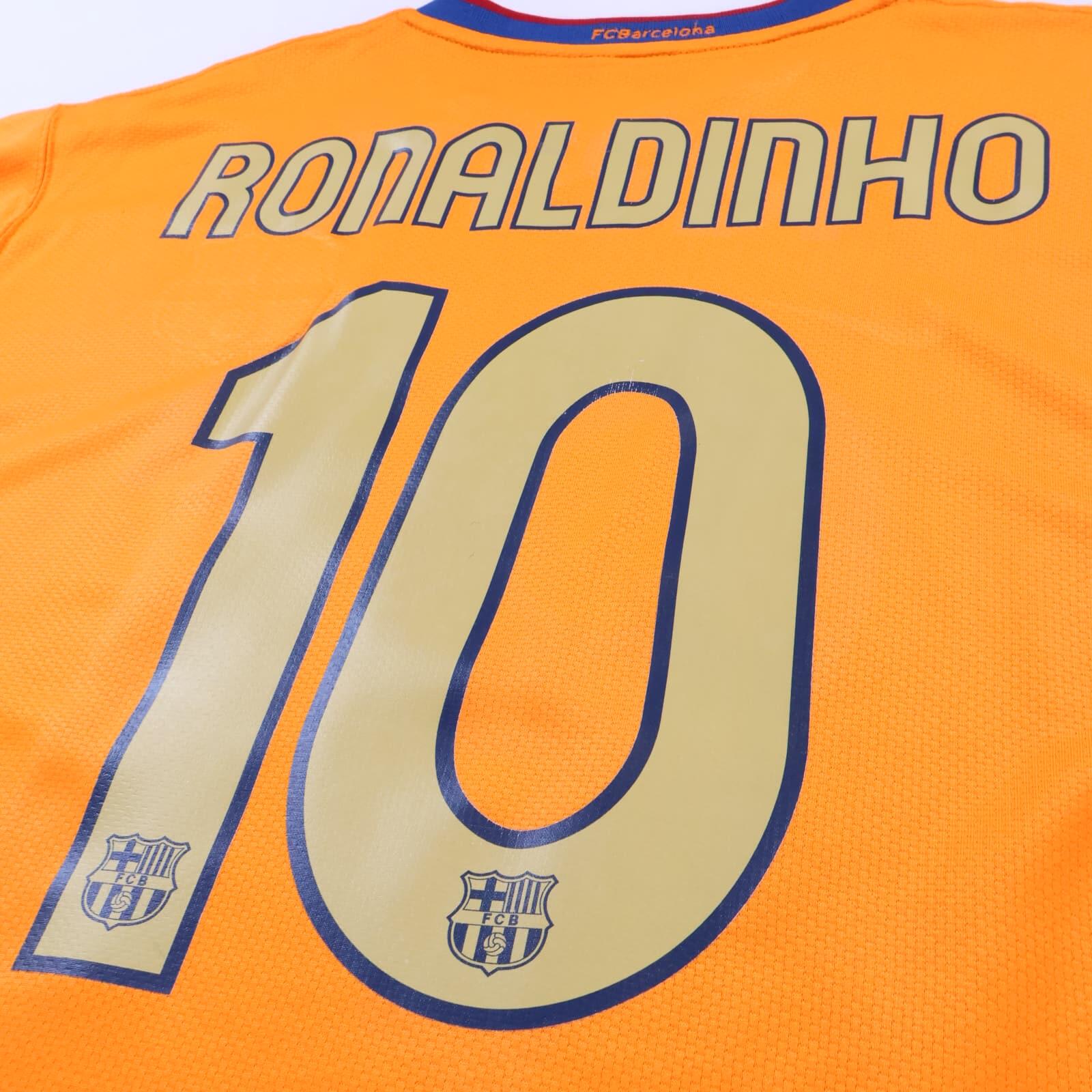 Barcelona Ronaldinho #10 2006/08 Away Shirt - L- TAGS
