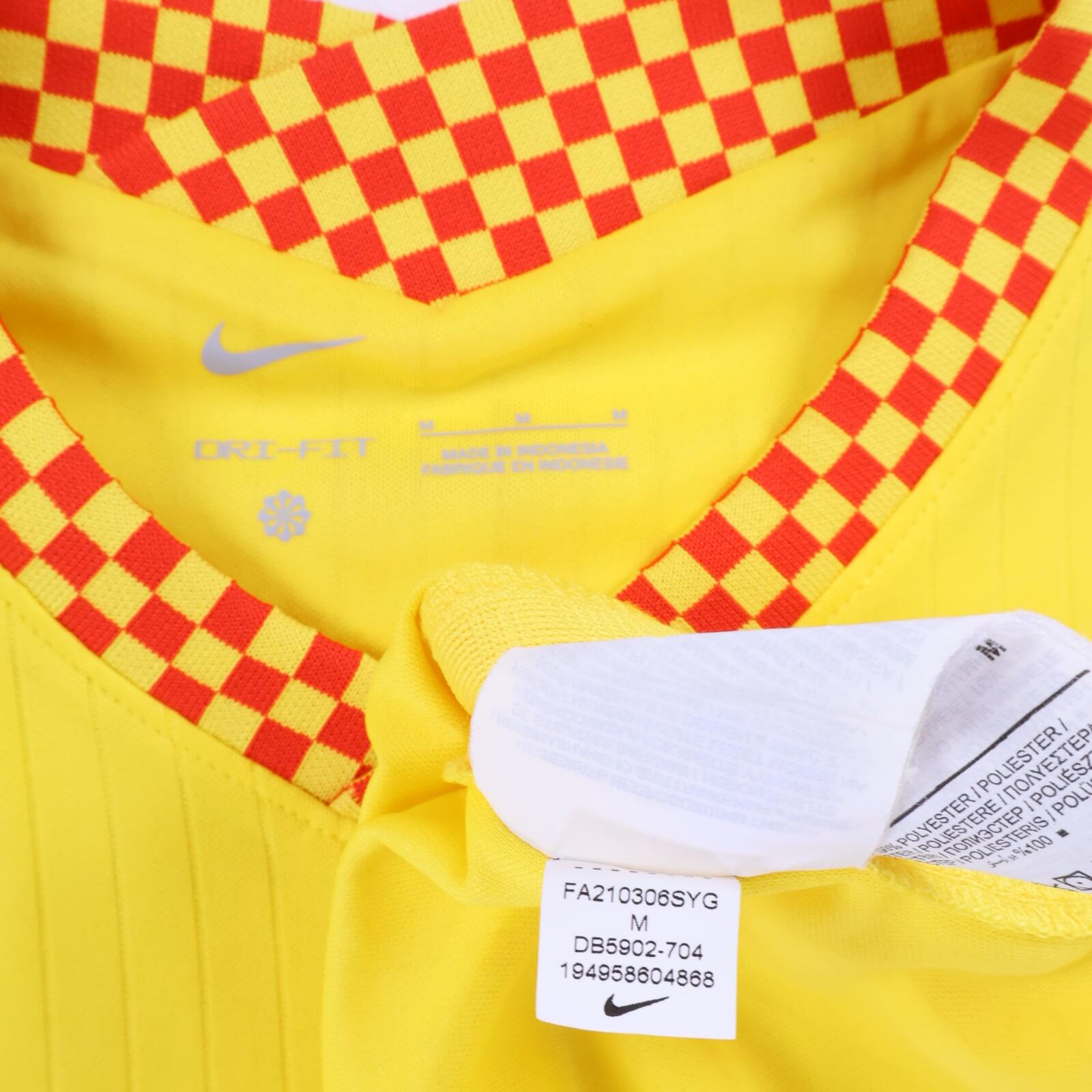 Liverpool F.C 2021/22 Third Shirt - M