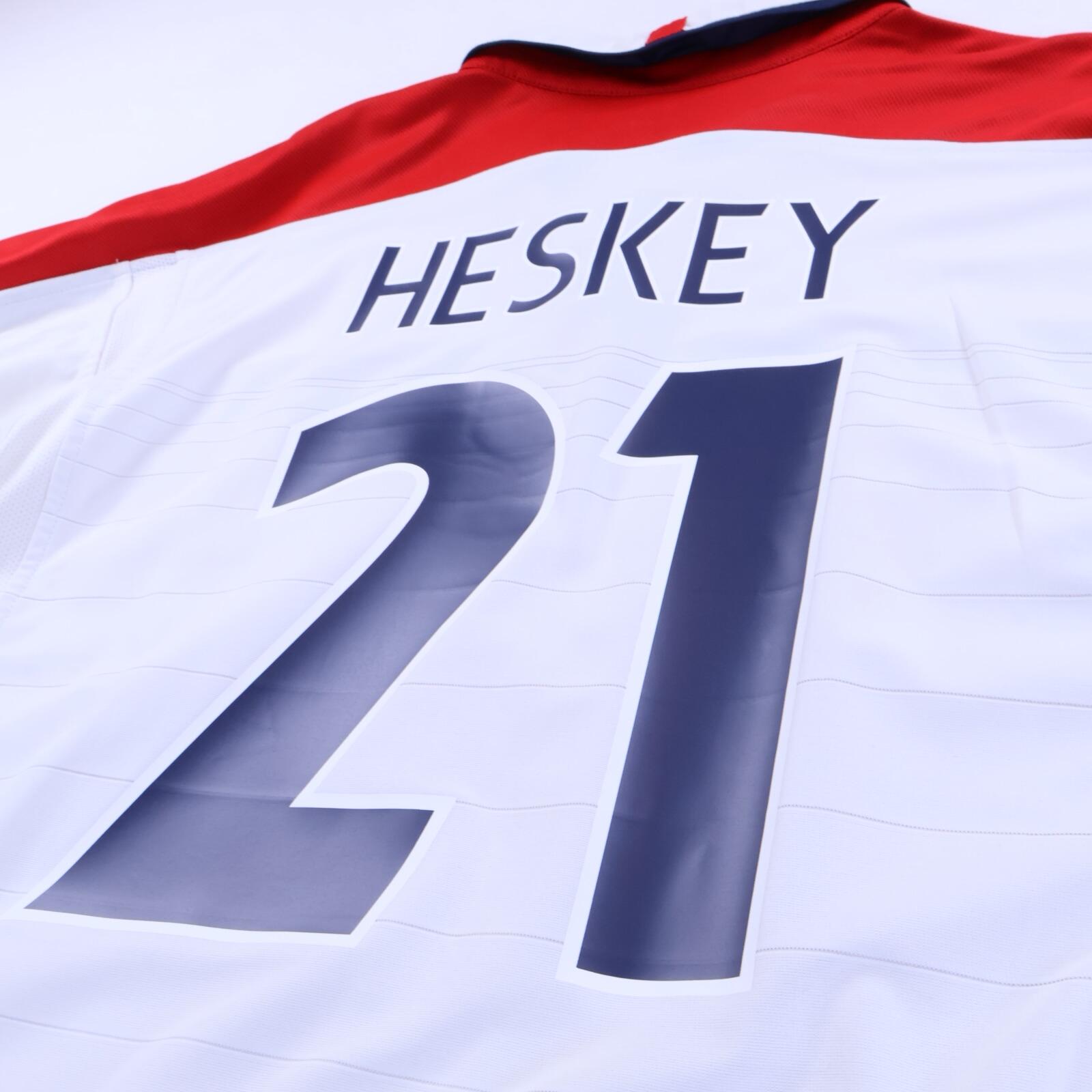 England Heskey #21 2003/05 Home Shirt - Reversible - L- TAGS