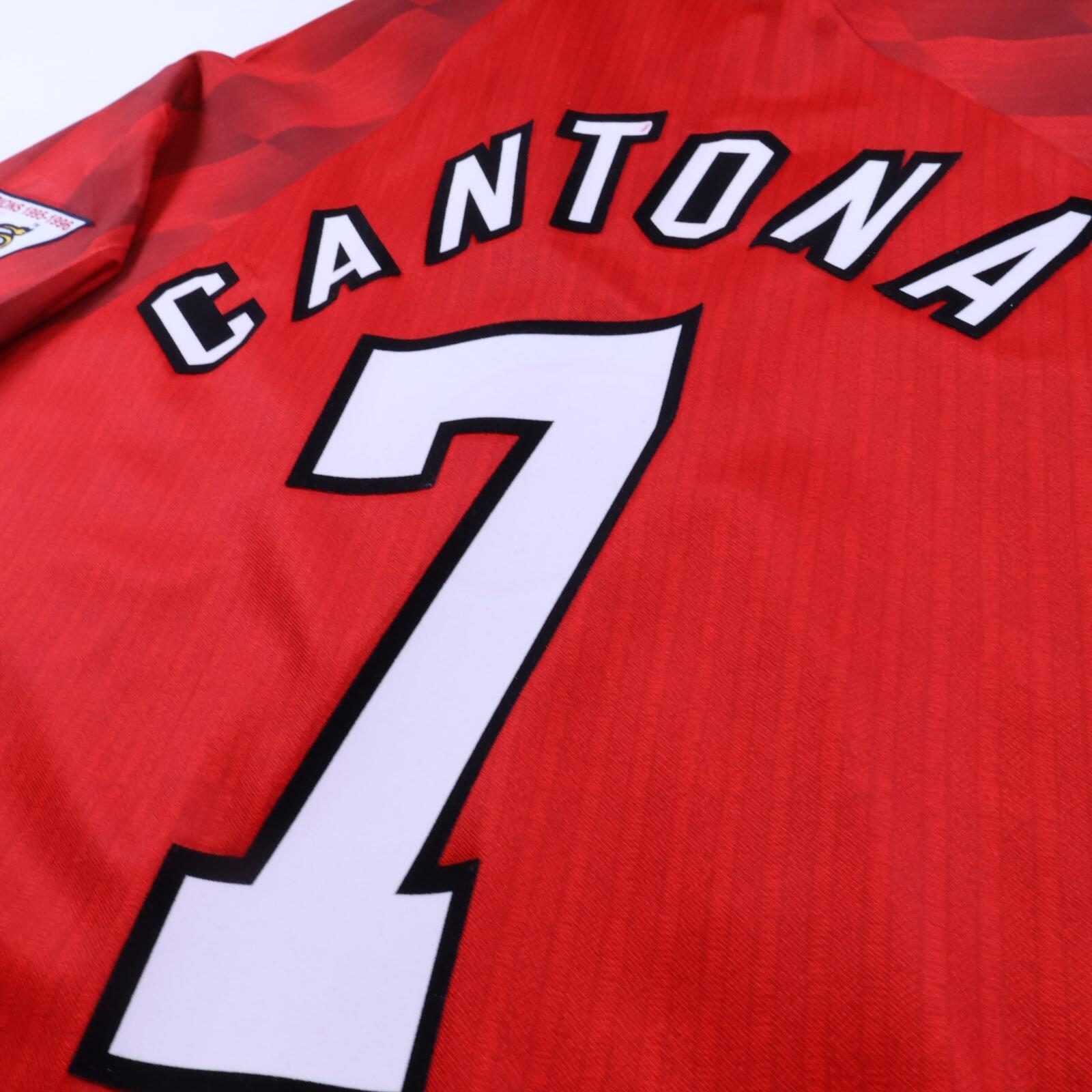 England Cantona #7 1996/98 Home Shirt - M