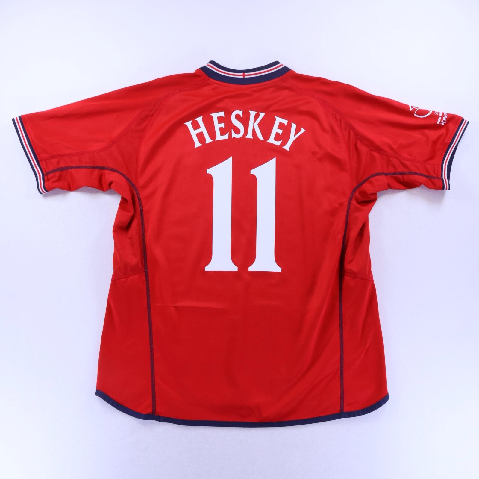 England Heskey #11 2002/04 Away Shirt - Reversible - XL- FRONT