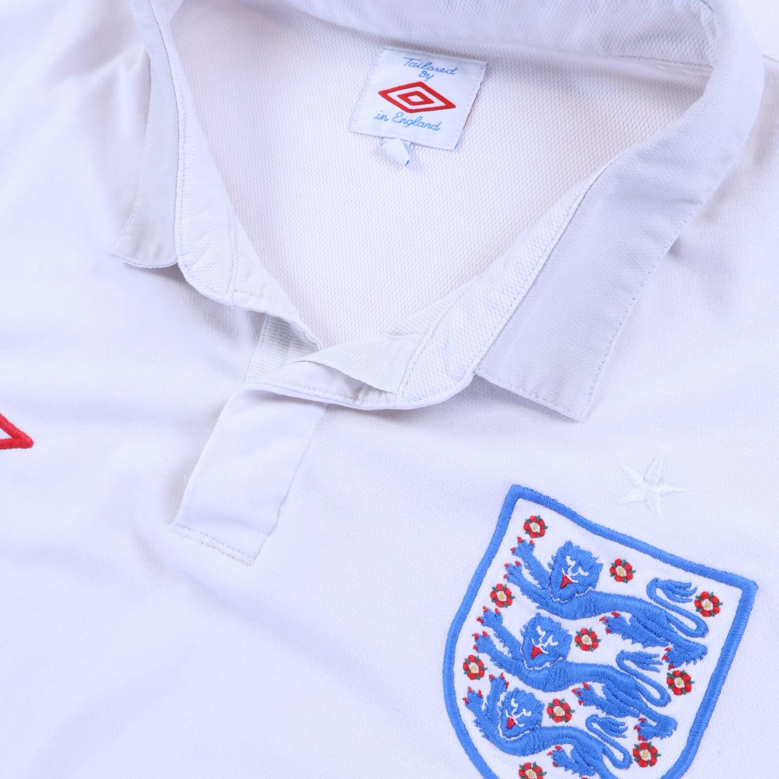 England 2009/10 Home Shirt - XL