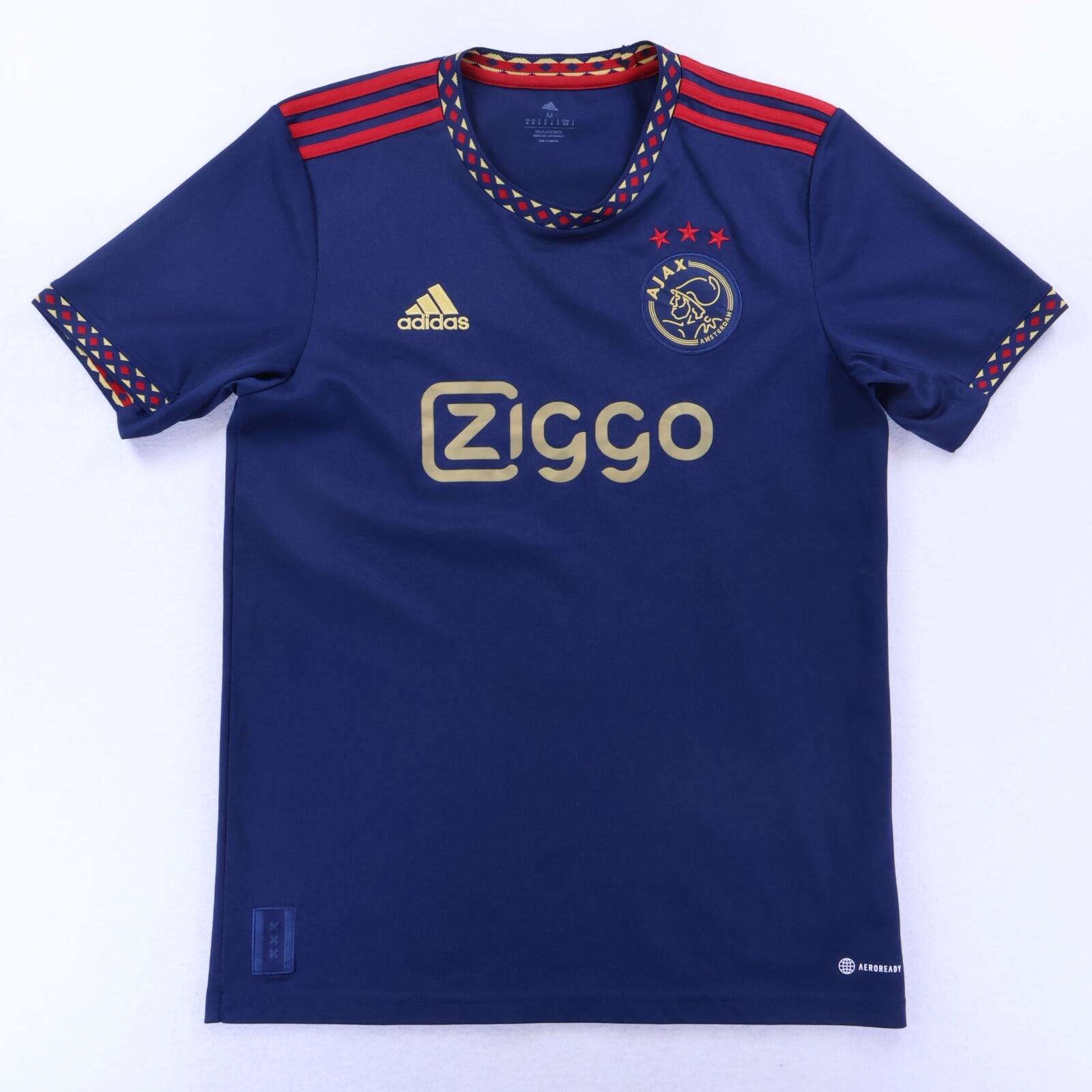 Ajax 2022/23 Away Shirt - M