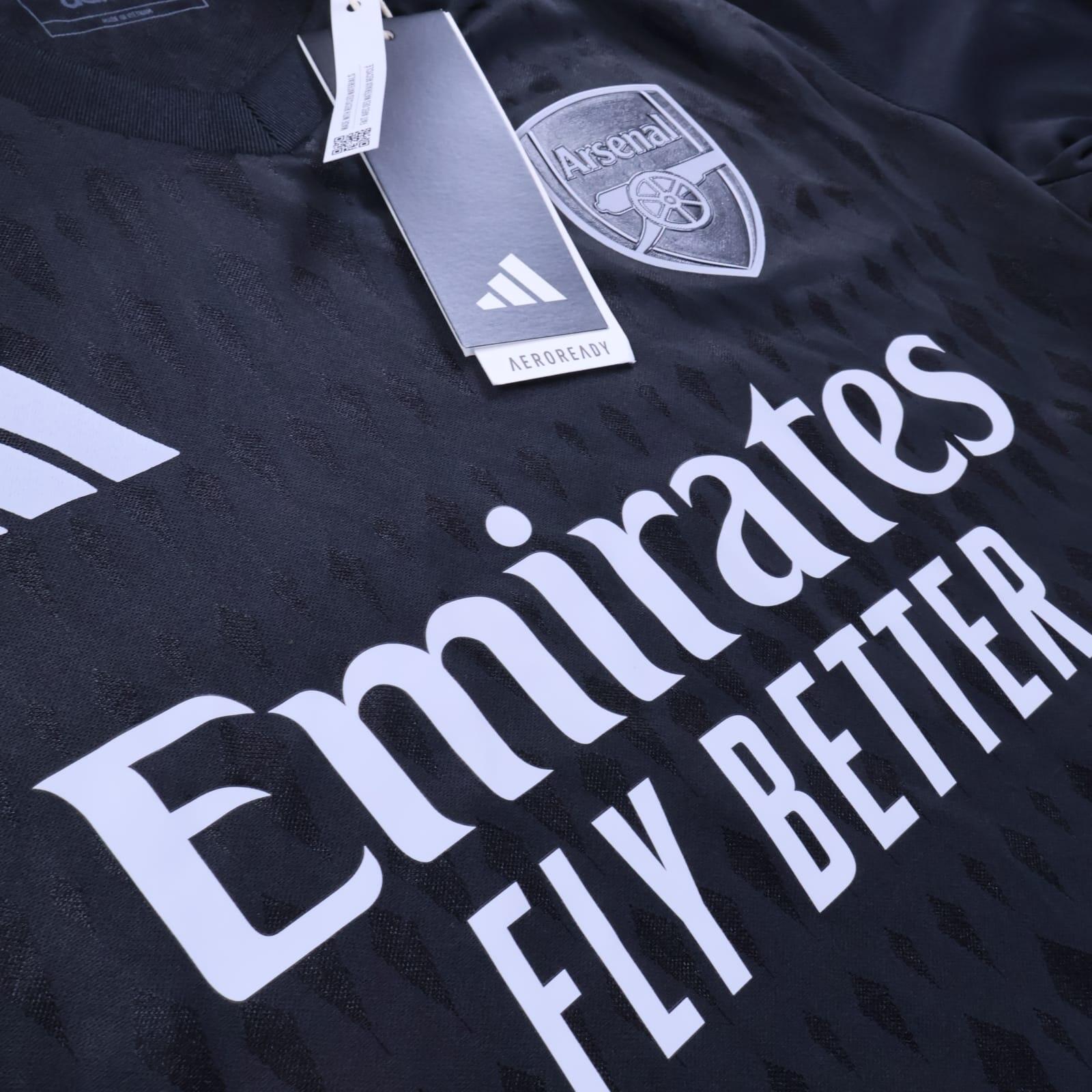 *NWT* Arsenal 2023/24 Goalkeeper Shirt - M