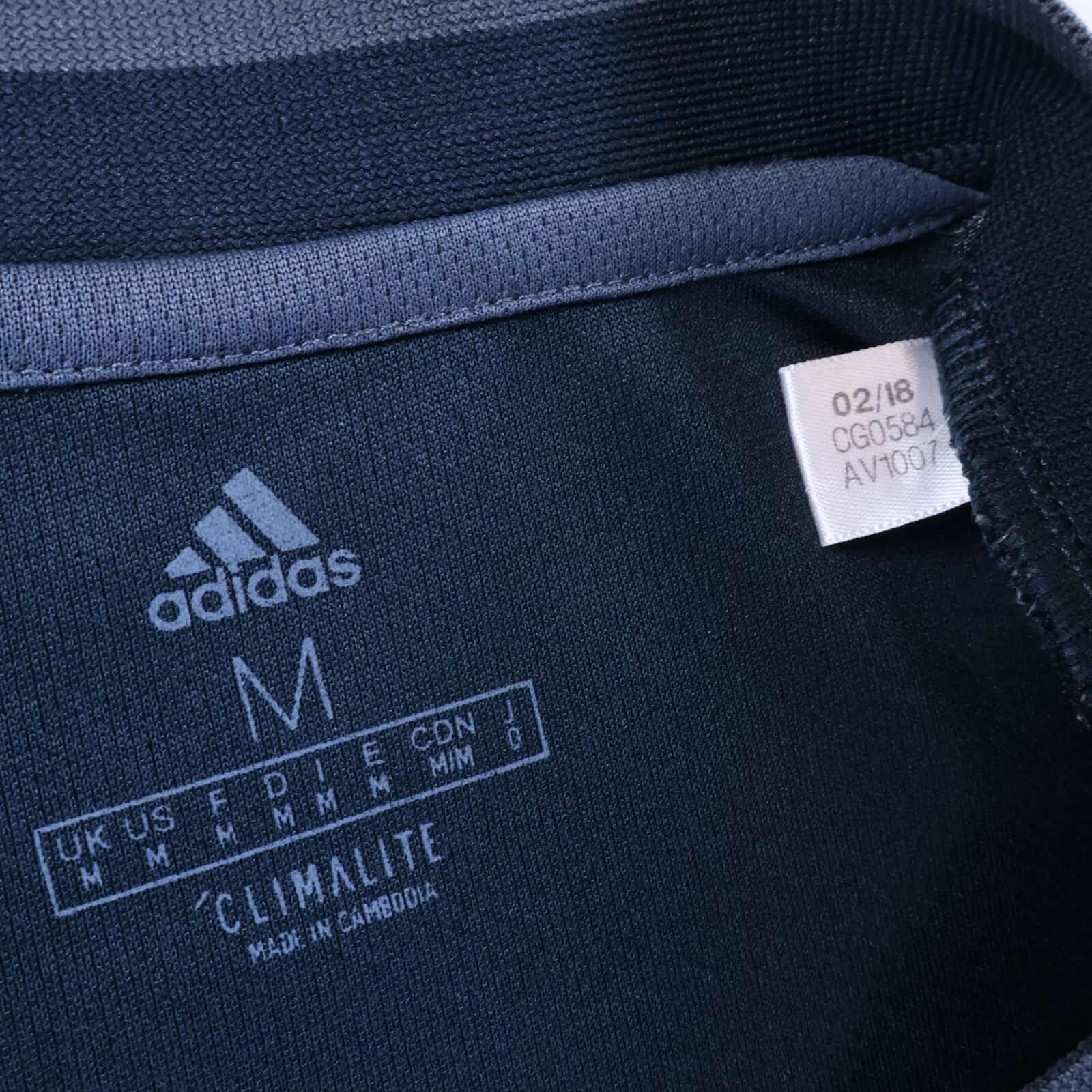 Real Madrid Benzema #9 2018/19 Away Shirt - M