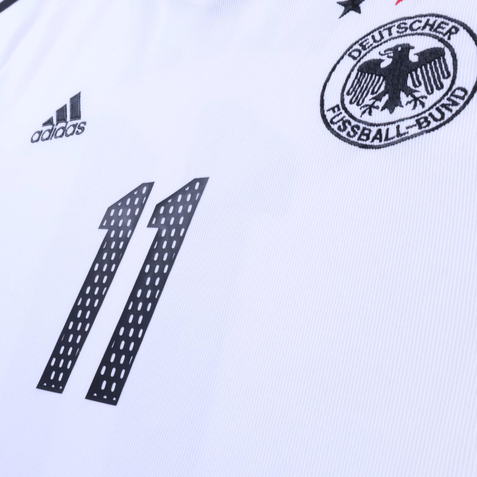 Germany Klose #11 2002/04 Home Shirt - L