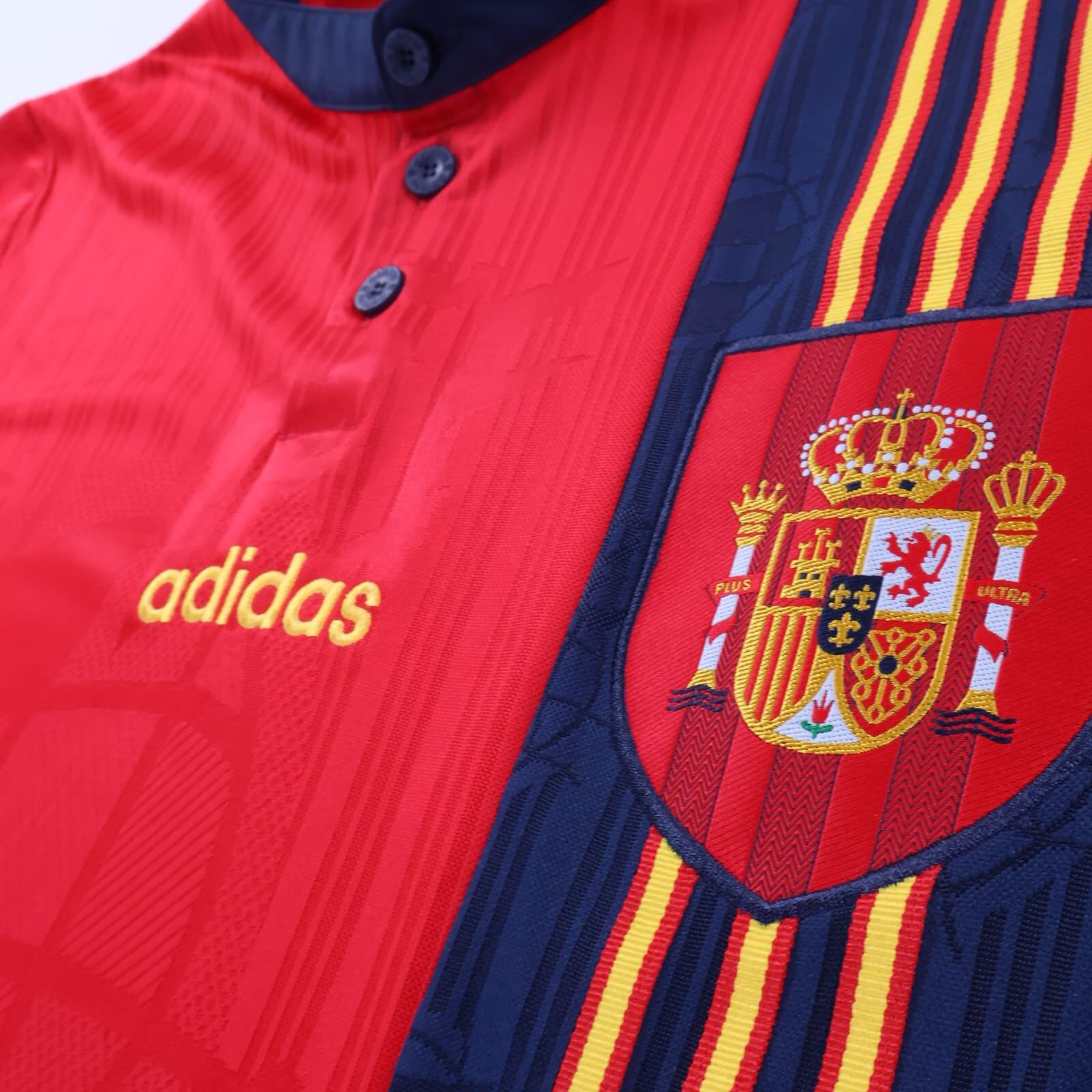 Spain 1996 Home Shirt - Re-Issue - L