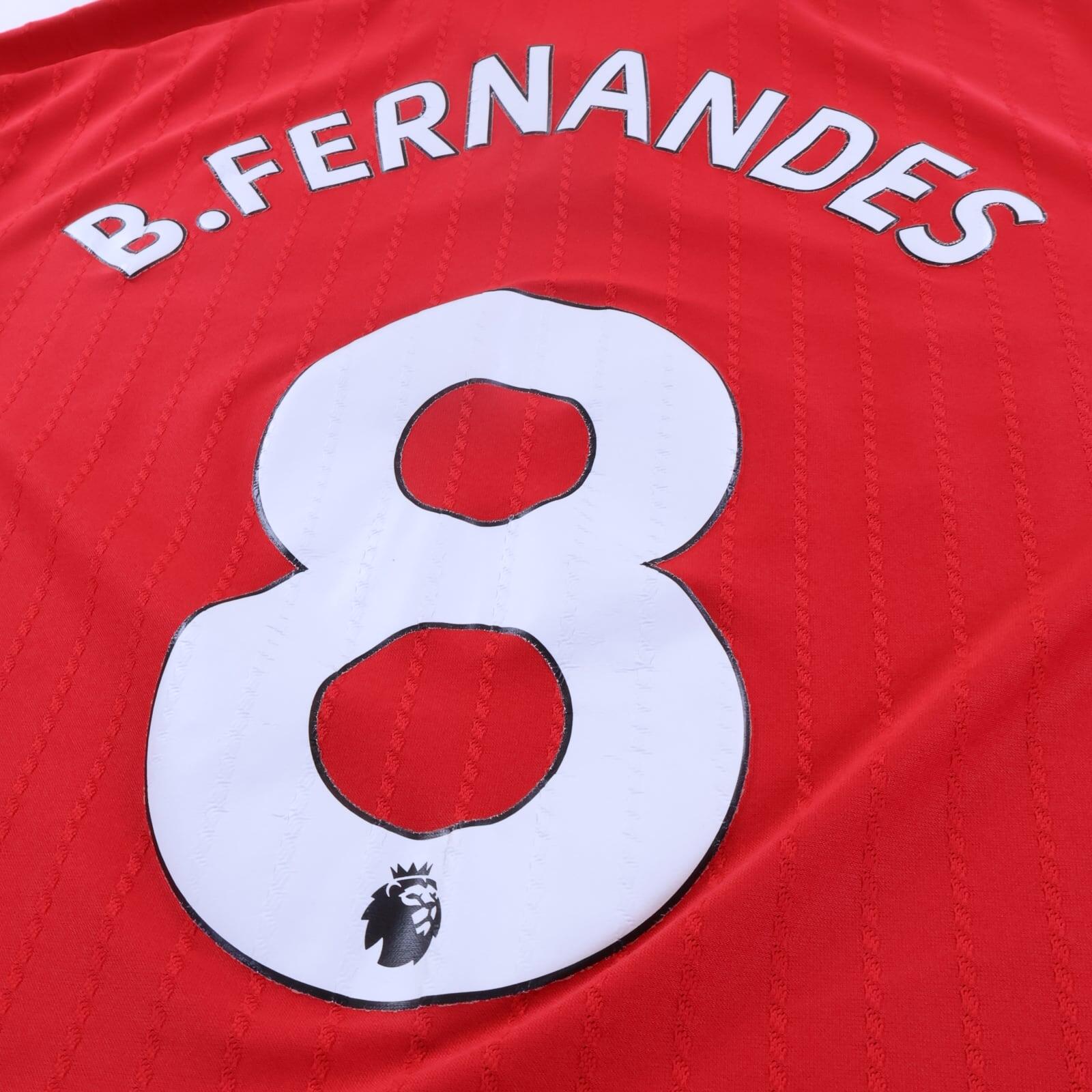 Manchester United B. Fernandes #8 2022/23 Home Shirt - M