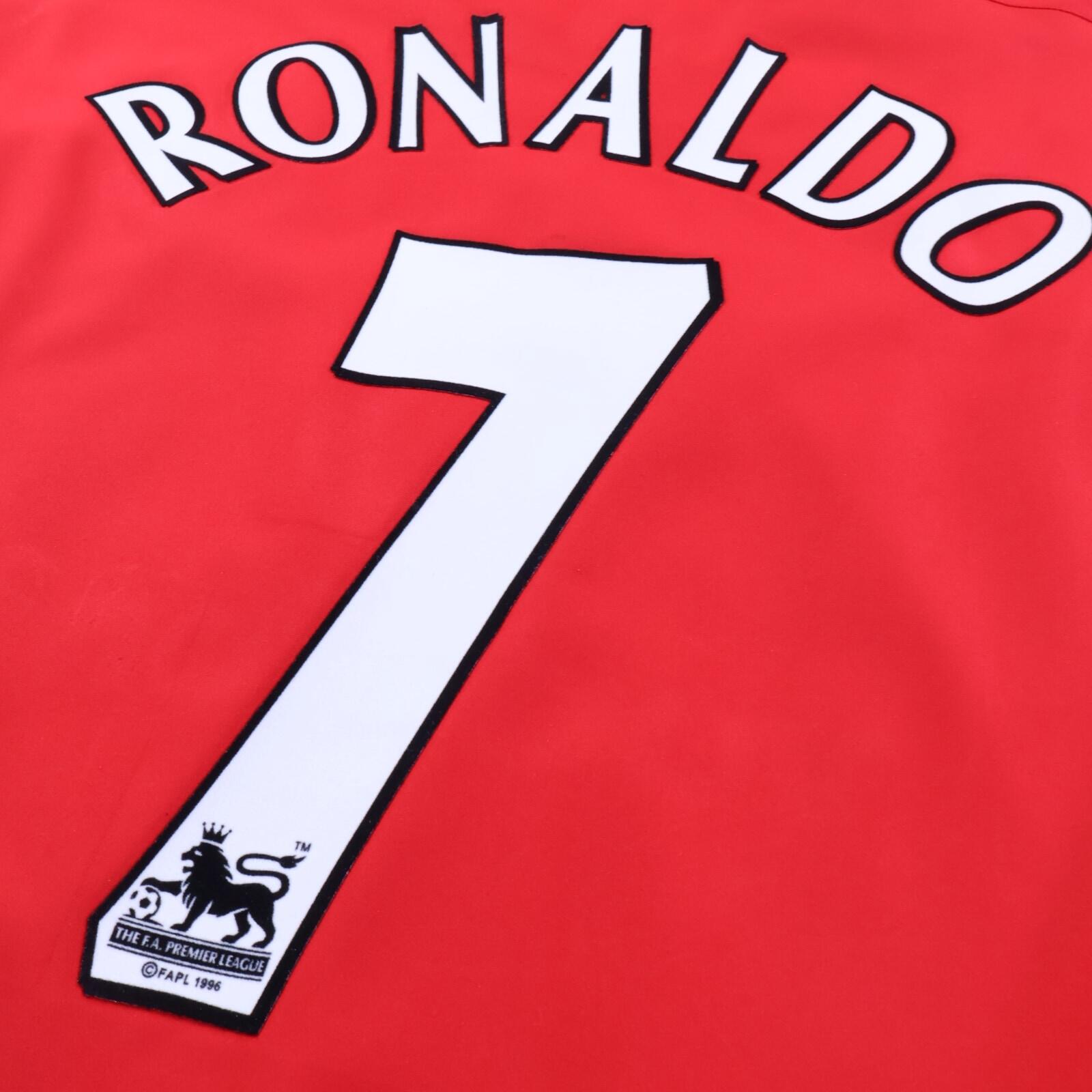 Manchester United Ronaldo #7 2002/04 Home Shirt - XL