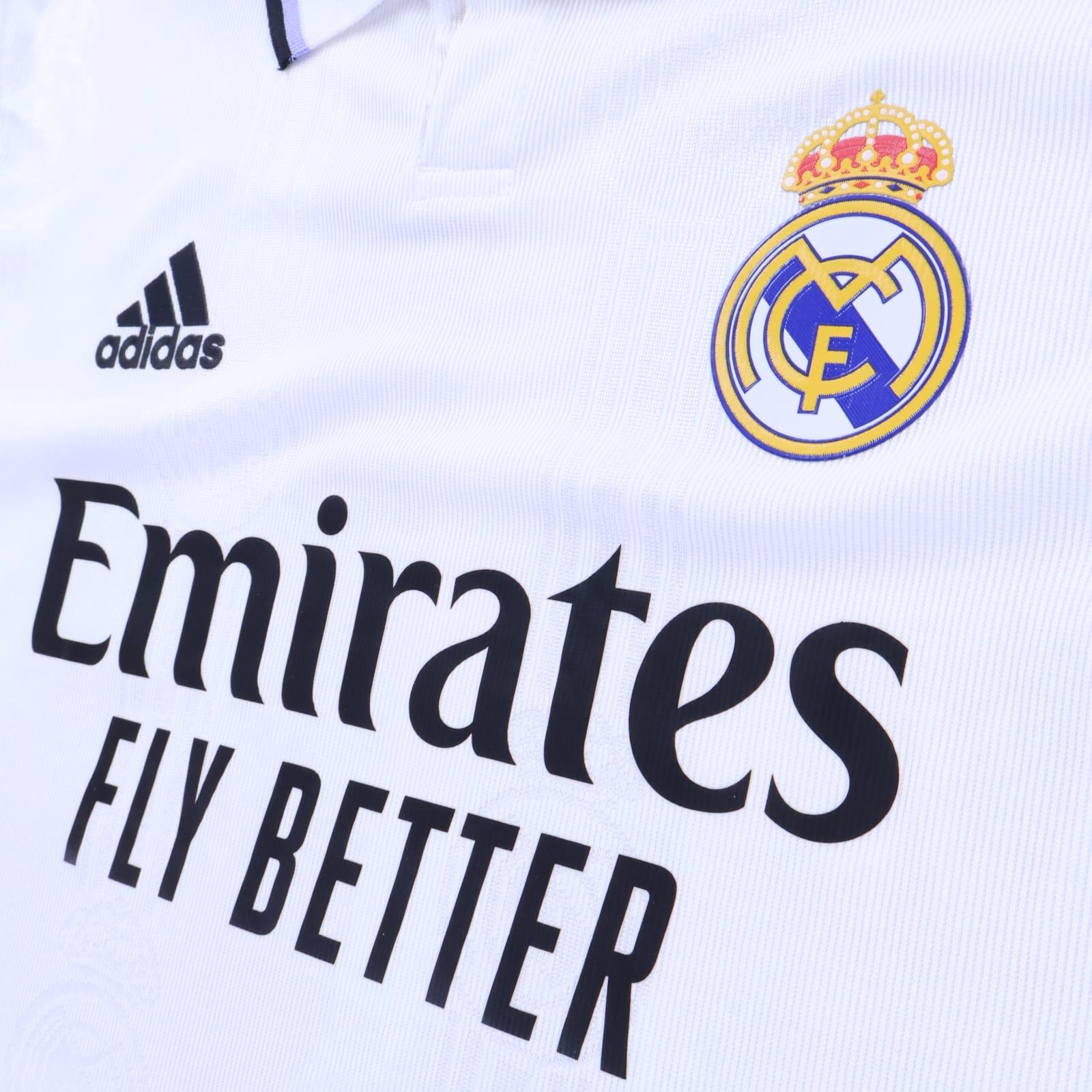Real Madrid Modrić #10 2022/23 Home Shirt - Player Issue - M