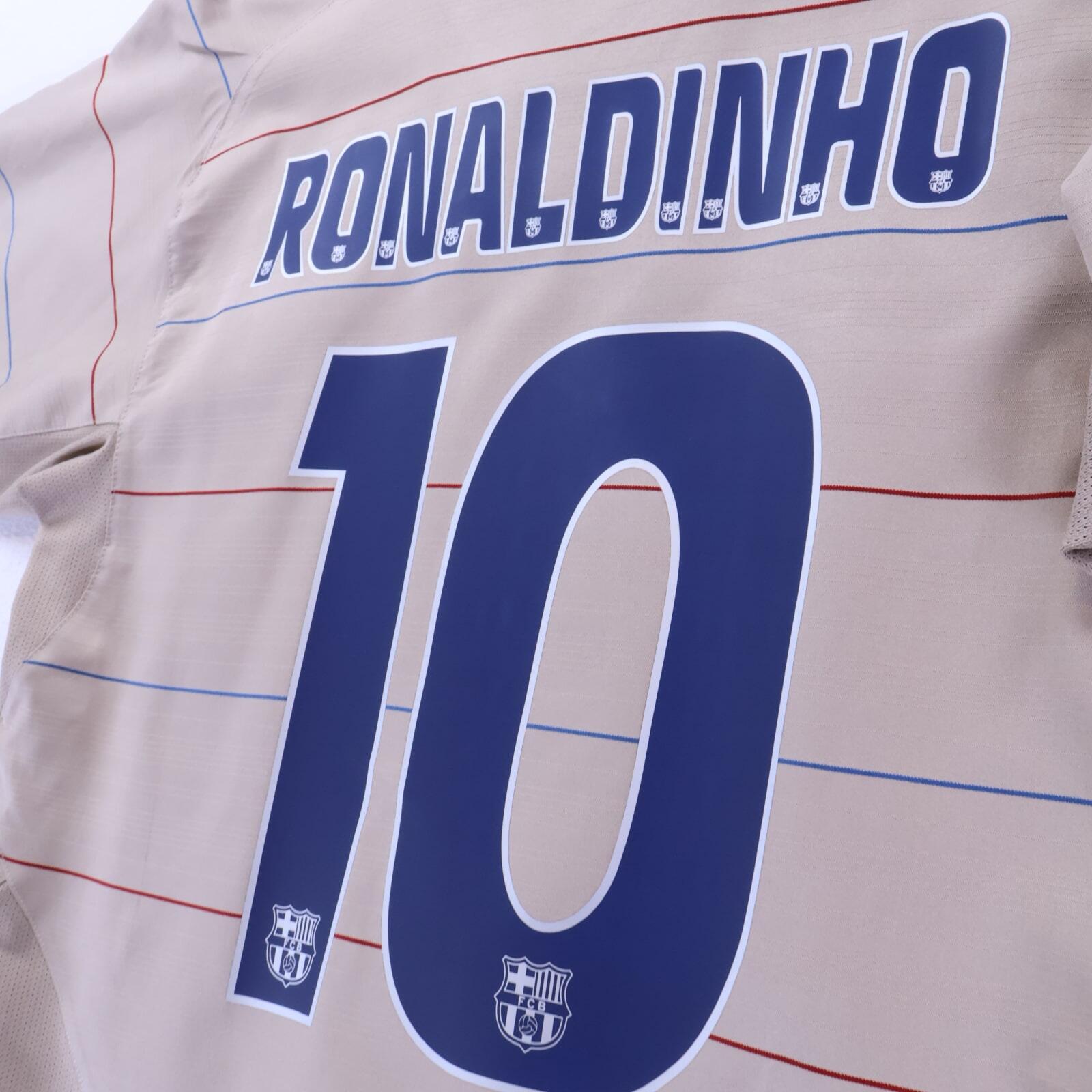 *MINT* Barcelona Ronaldinho #10 2004/05 Away Shirt - M