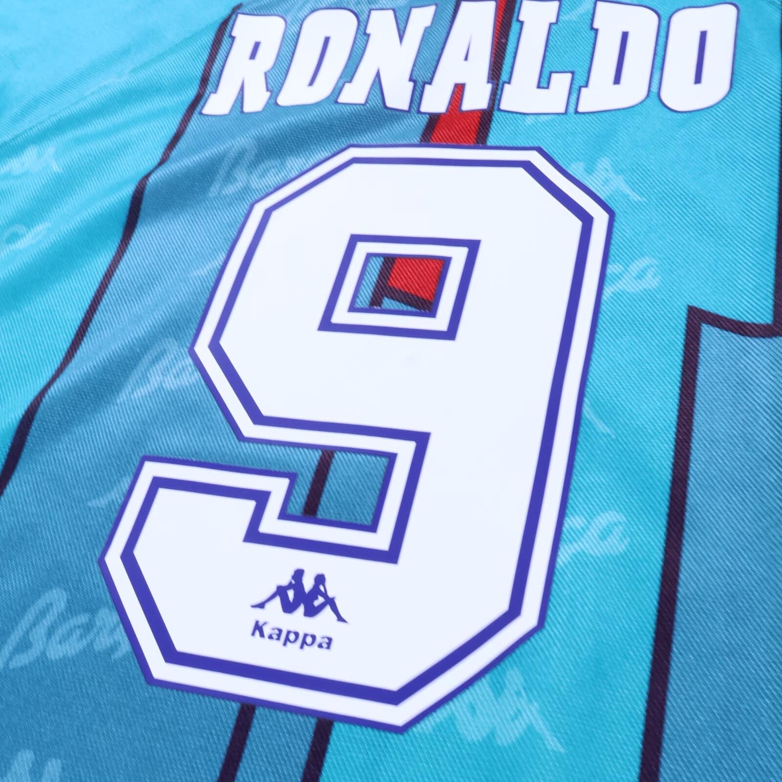 Barcelona Ronaldo #9 1992/95 Away Shirt - L