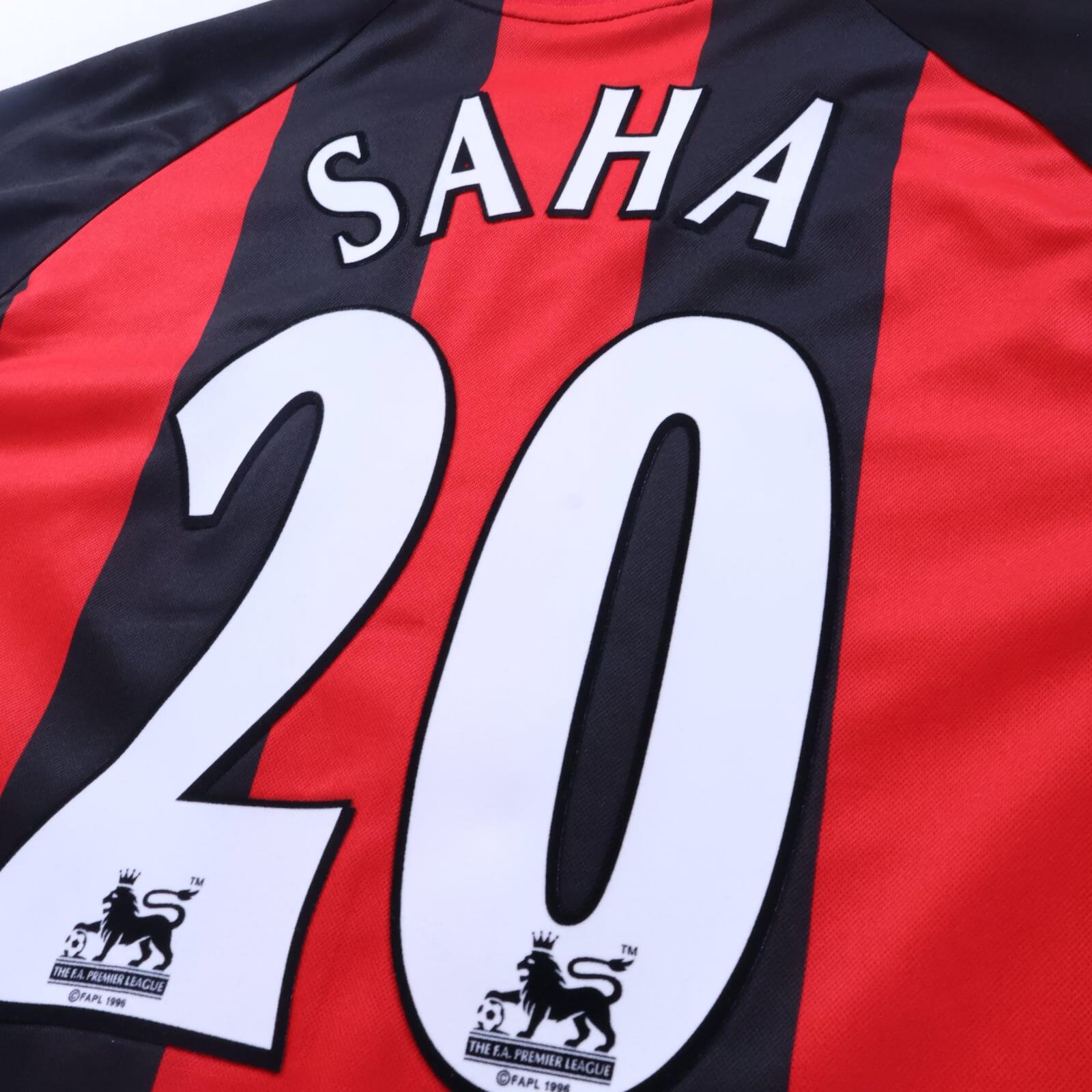 Fulham F.C Saha #20 2001/02 Away Shirt - M