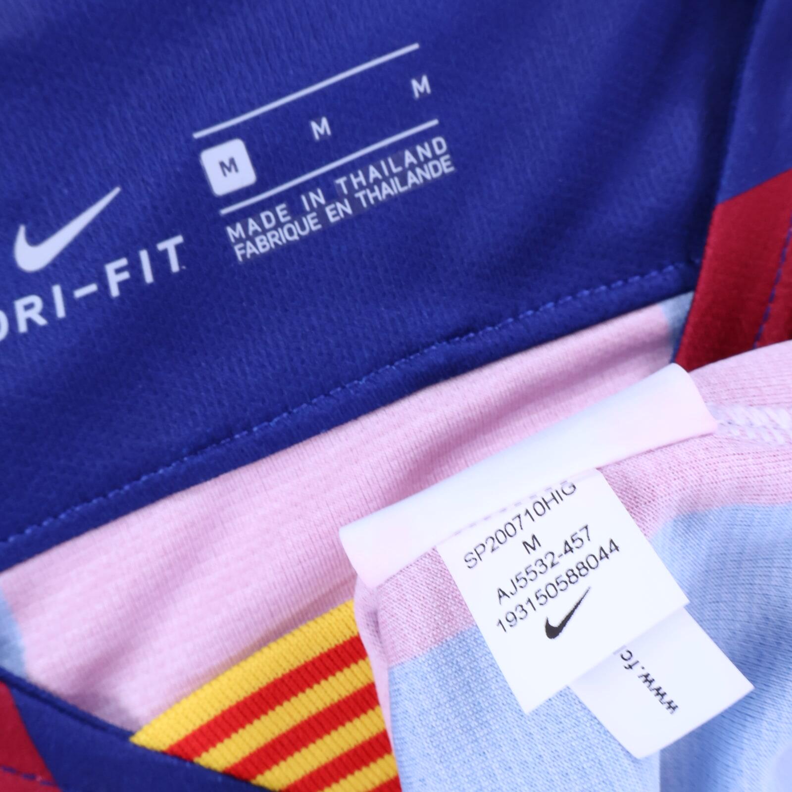 *NWT* Barcelona Suarez #9 2019/20 Home Shirt - M