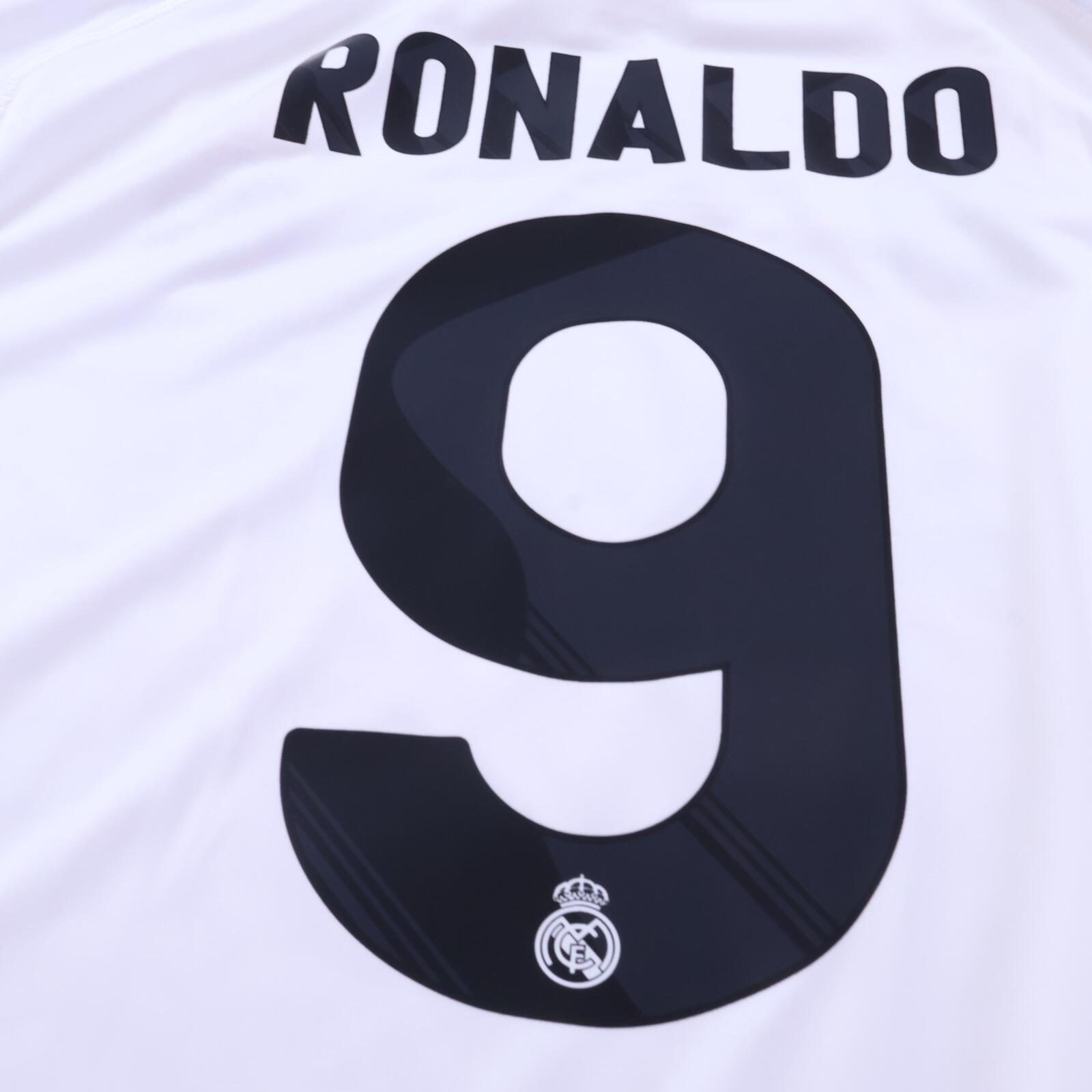 Real Madrid Ronaldo #9 2009/10 Home Shirt - L