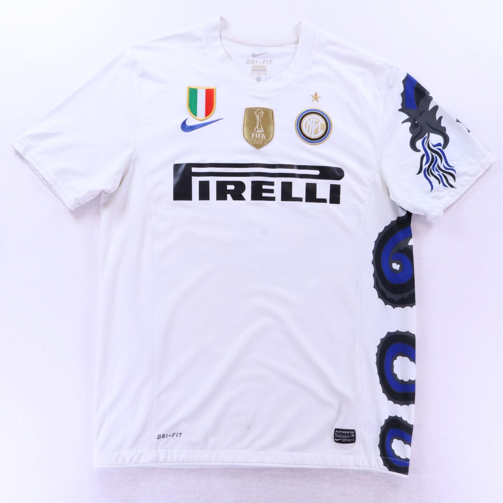 Inter Milan Milito #22 2010/11 Away Shirt - L