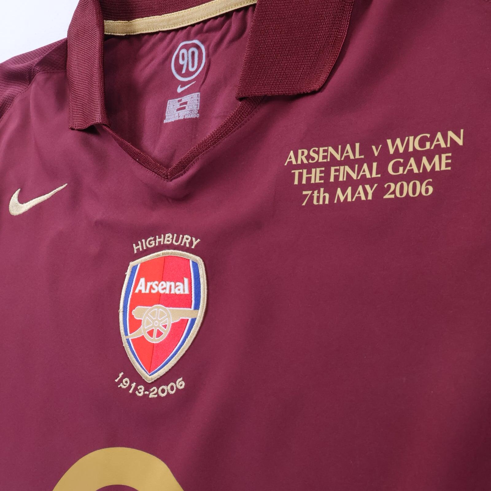 *MINT* Arsenal Henry #14 2005/06 Home Shirt - L