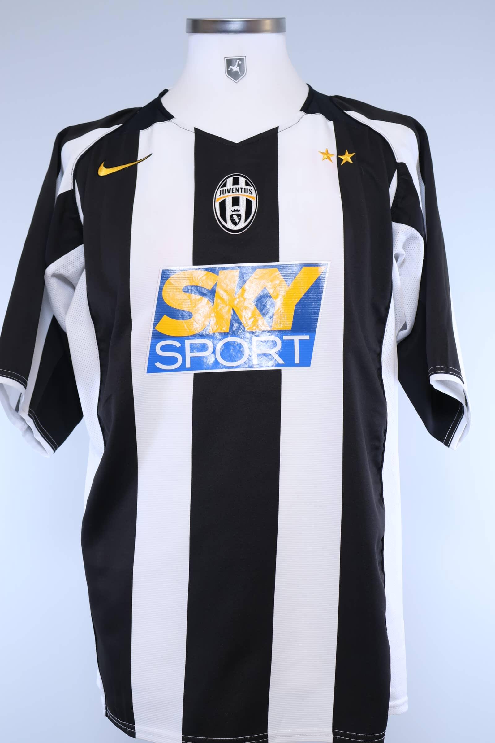 Juventus 2004/05 Home Shirt - LAuthentic Original Football Shirt