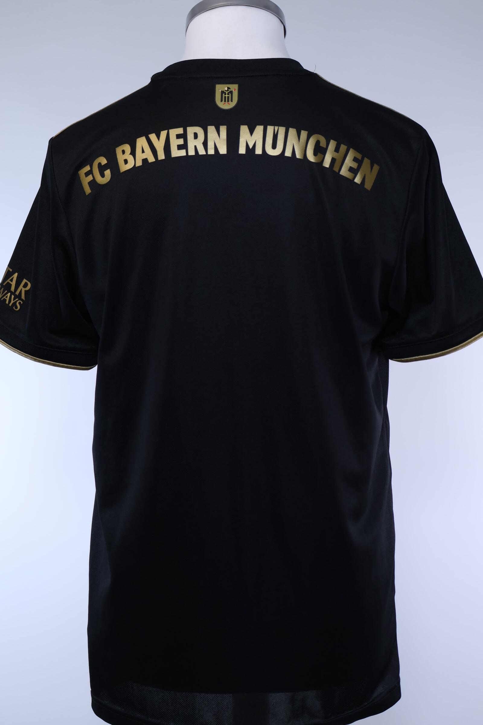 Bayern Munich 2021/22 Away Shirt - M Authenic Original Football Shirt
