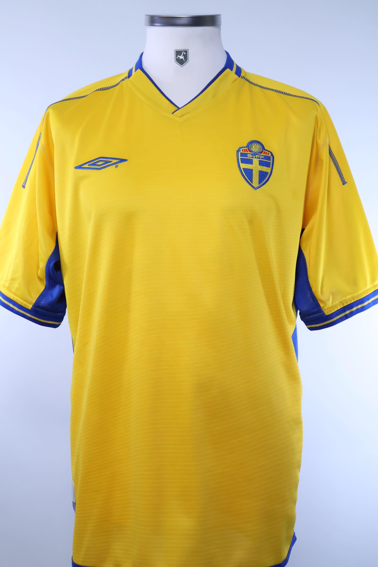 Sweden 2003/04 Home Shirt - LAuthentic Original Football Shirt