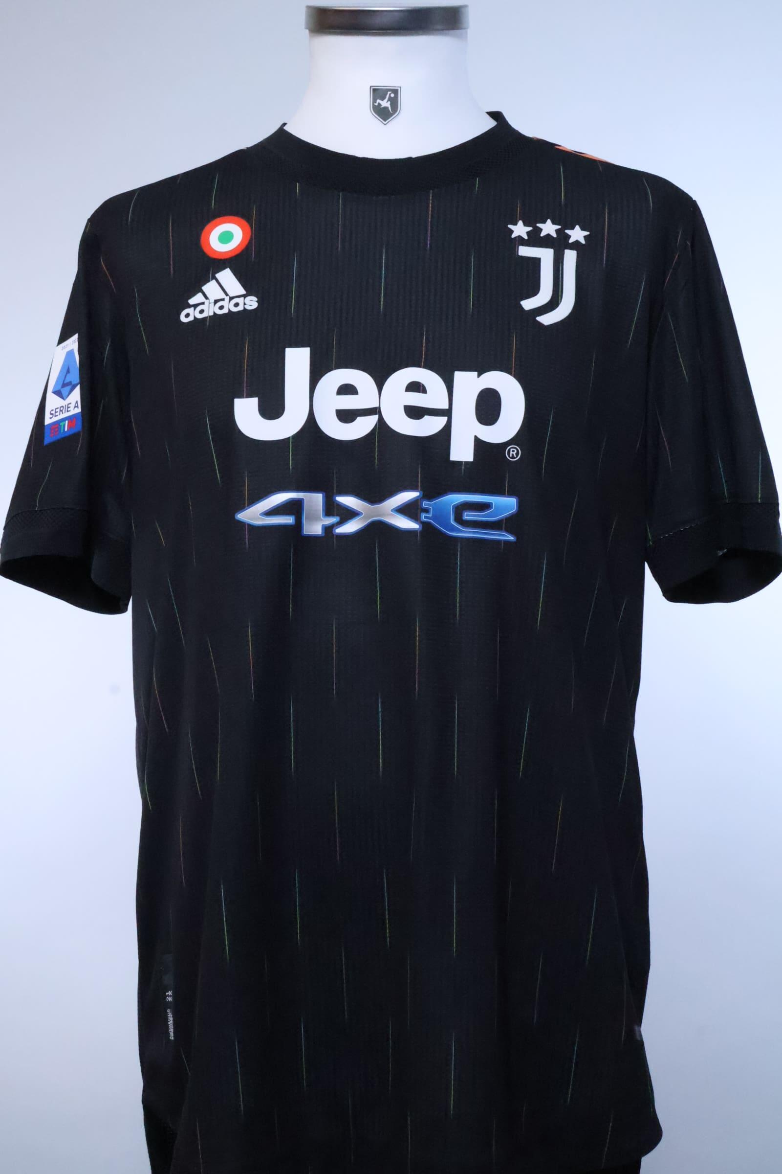 Juventus 2021/22 Away Shirt - L- FRONT