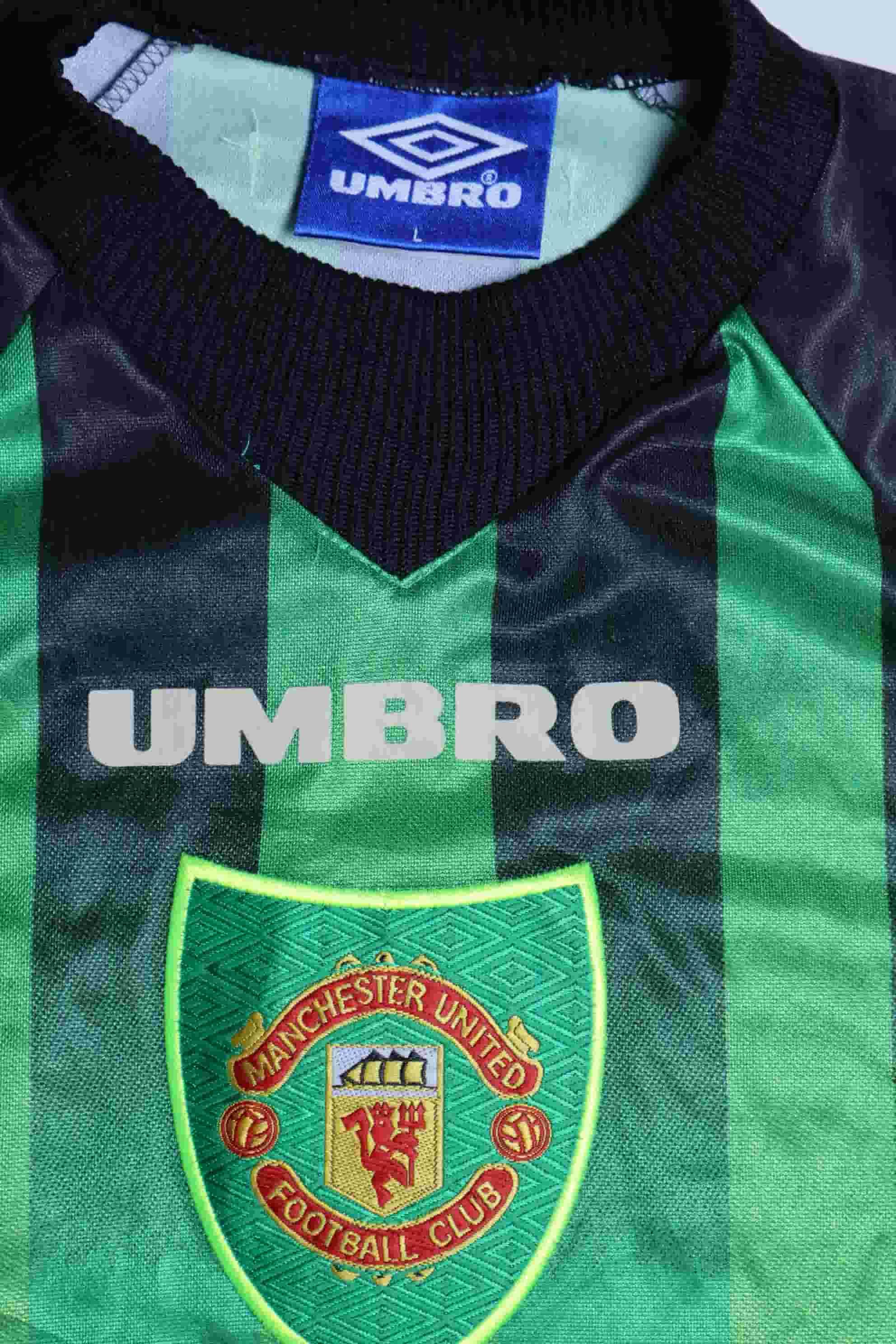 Manchester United 1997/98 Goalkeeper Shirt - L- TAGS